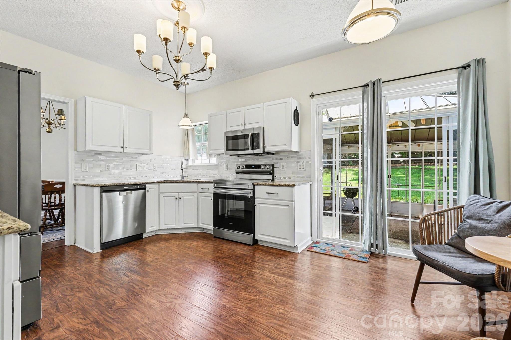 Laurel Ridge - Residential