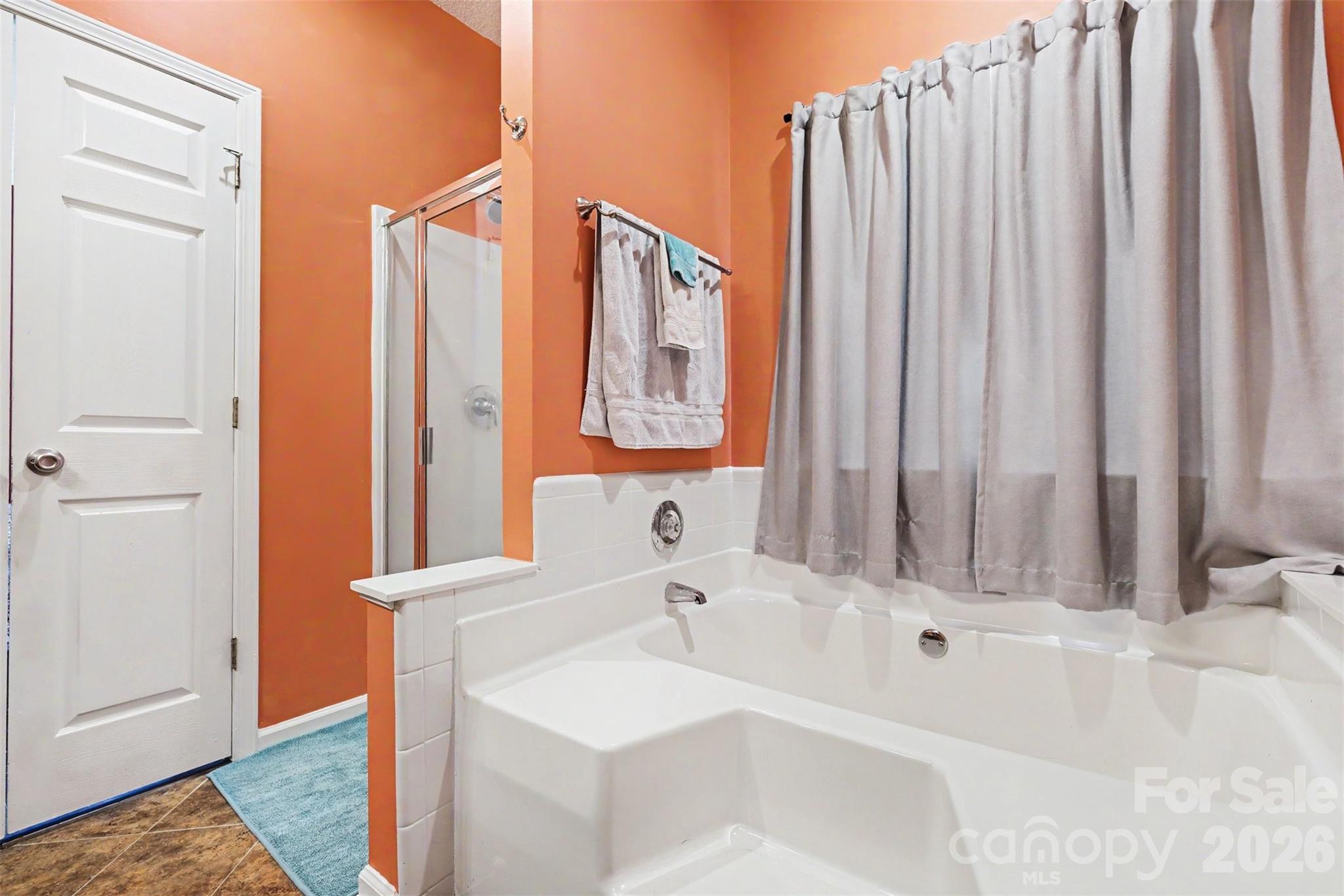 Laurel Ridge - Residential