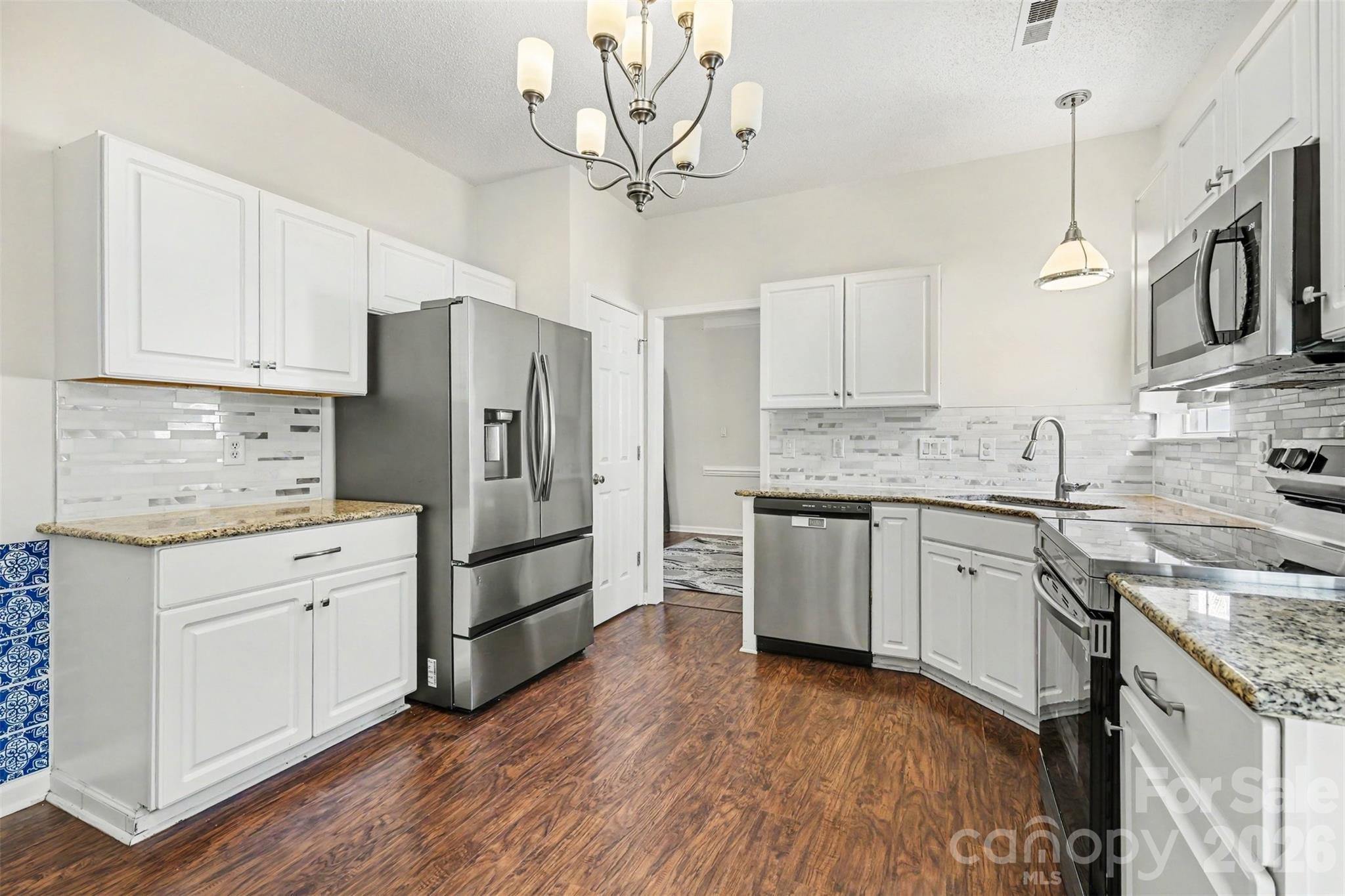 Laurel Ridge - Residential