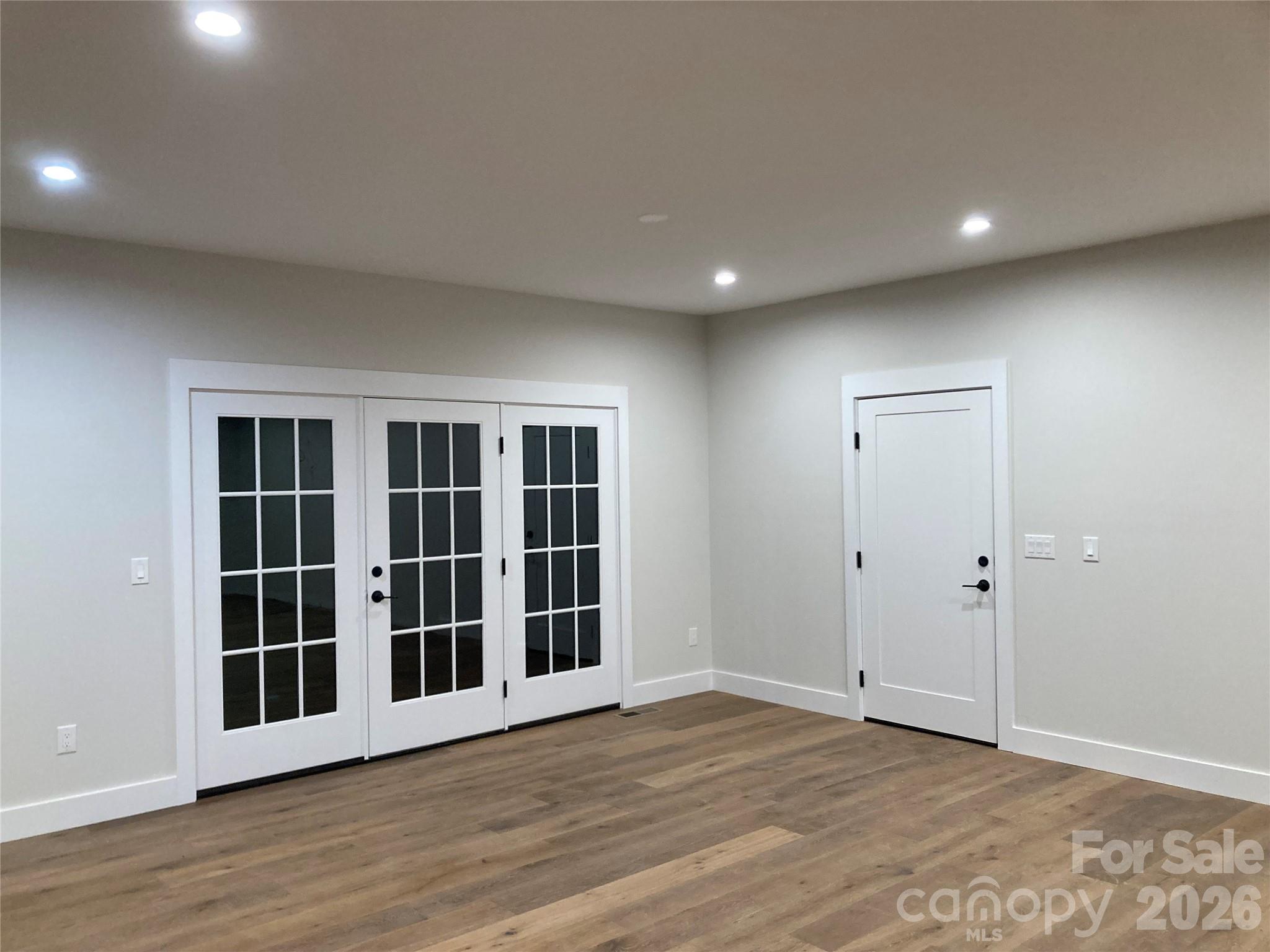 Moonlite Bay - Residential