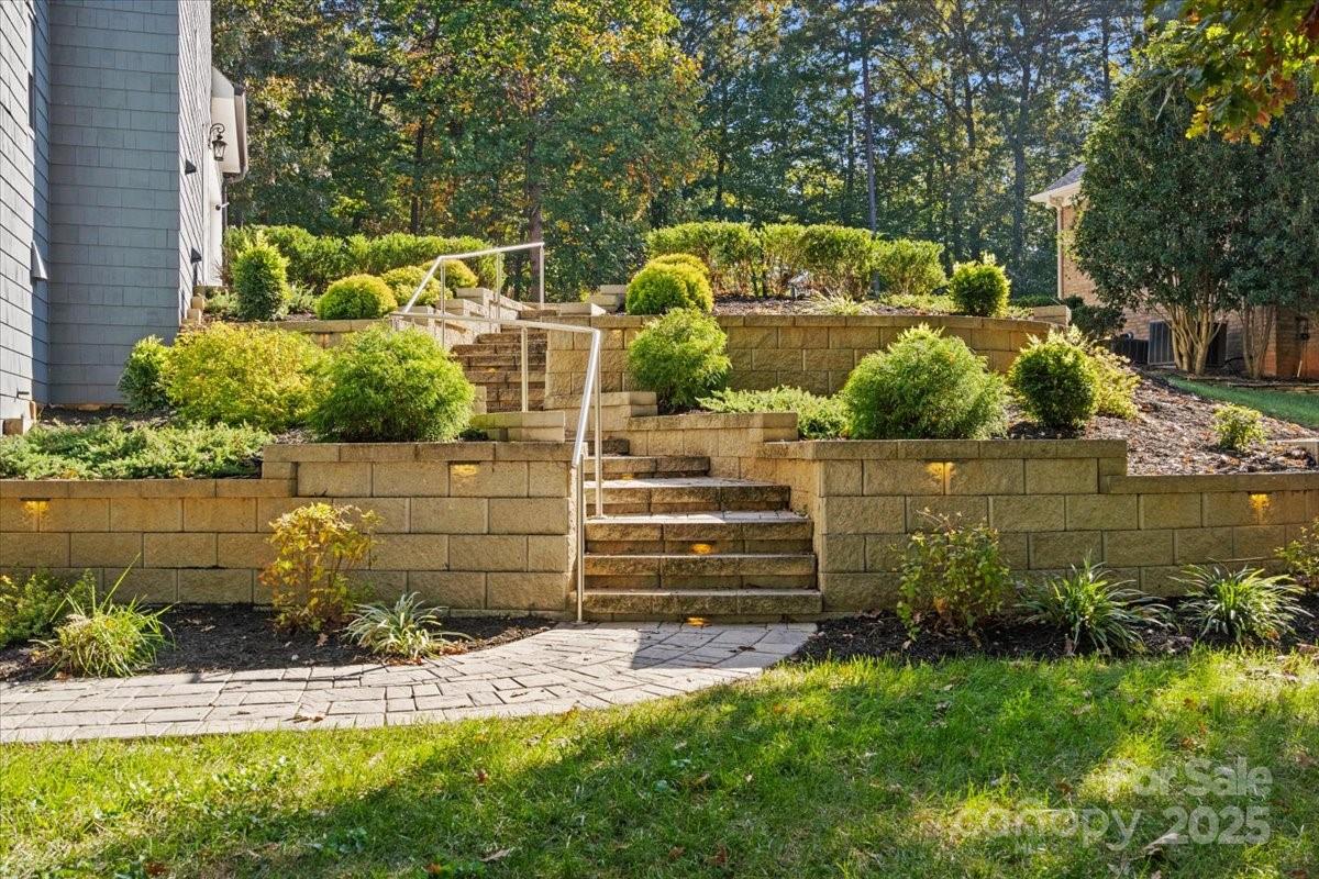 Woodside Park - Residential