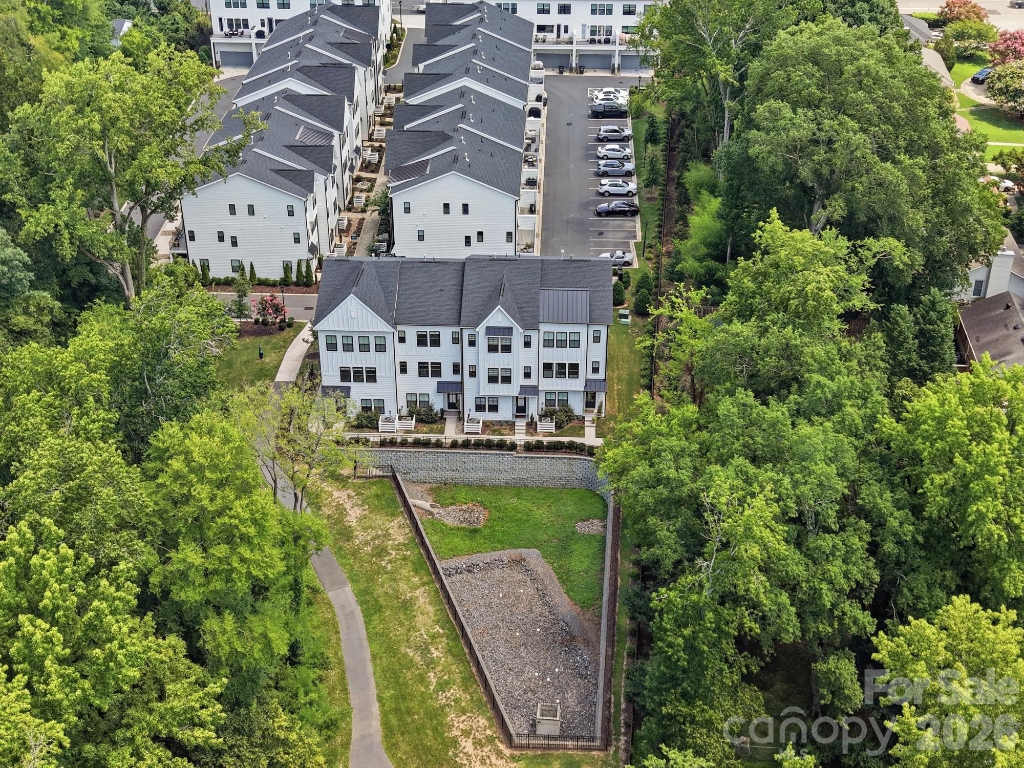 Six Twenty - Residential