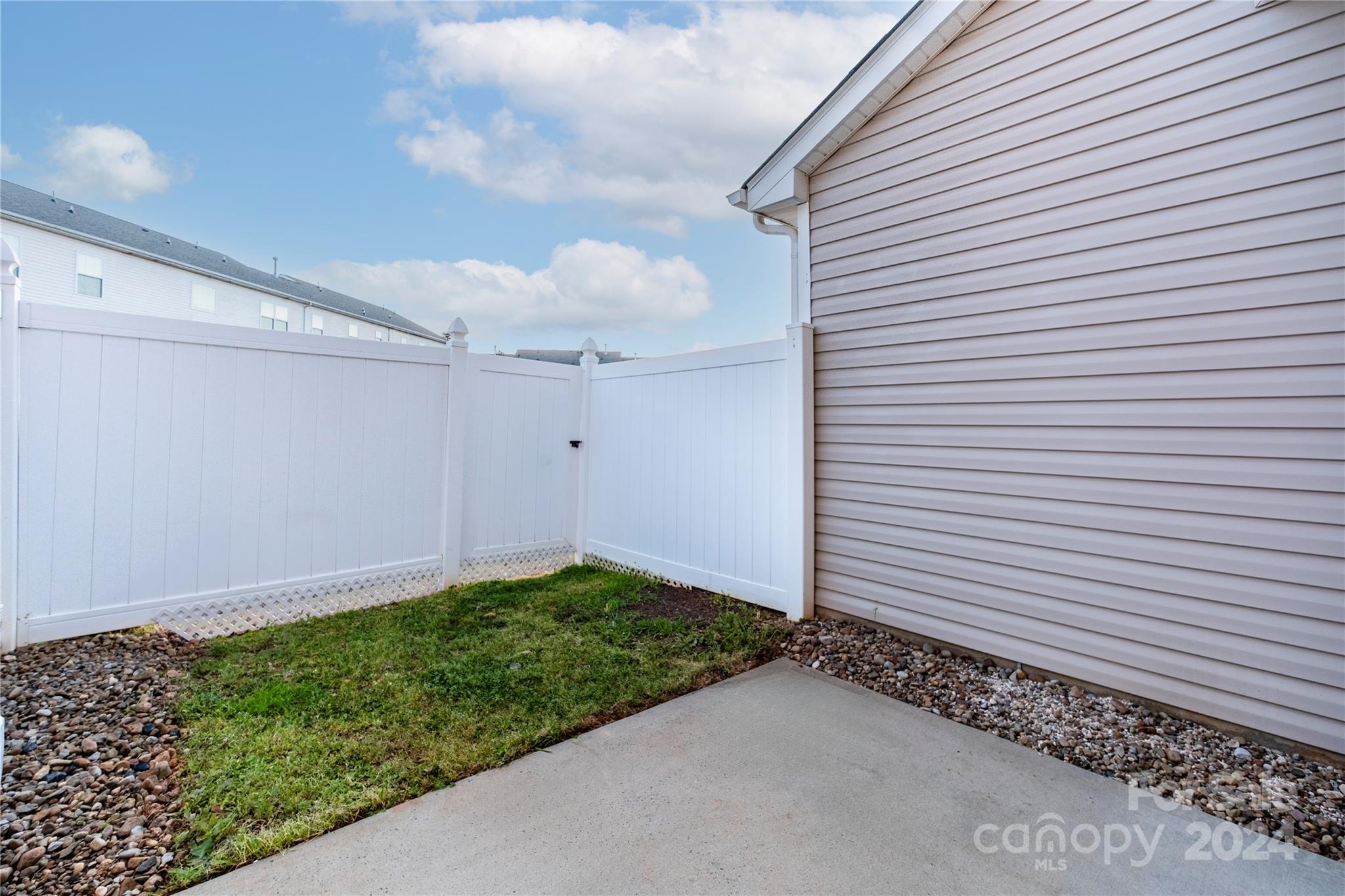 Carolina Crossing - Residential