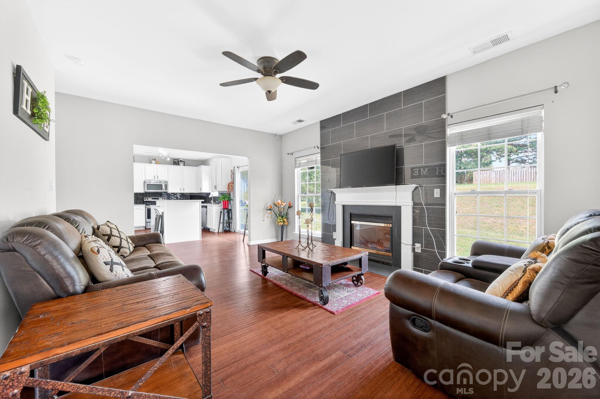 Pointe At Oakdale - Residential