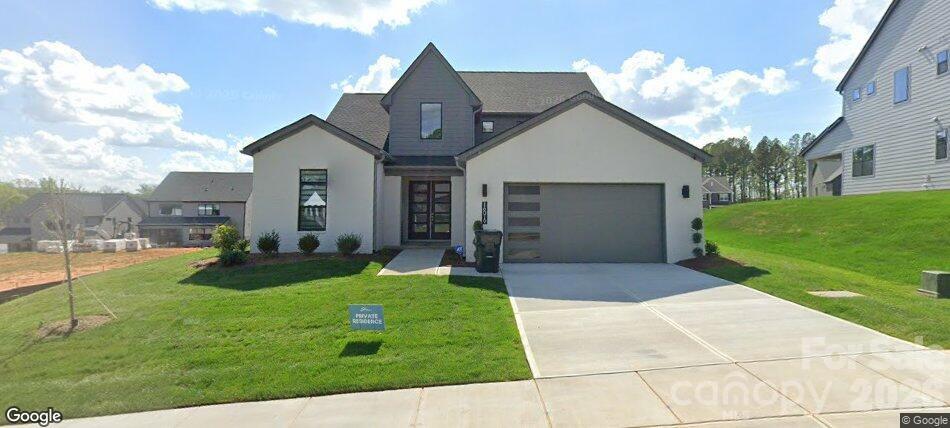 Amara Chase - Residential
