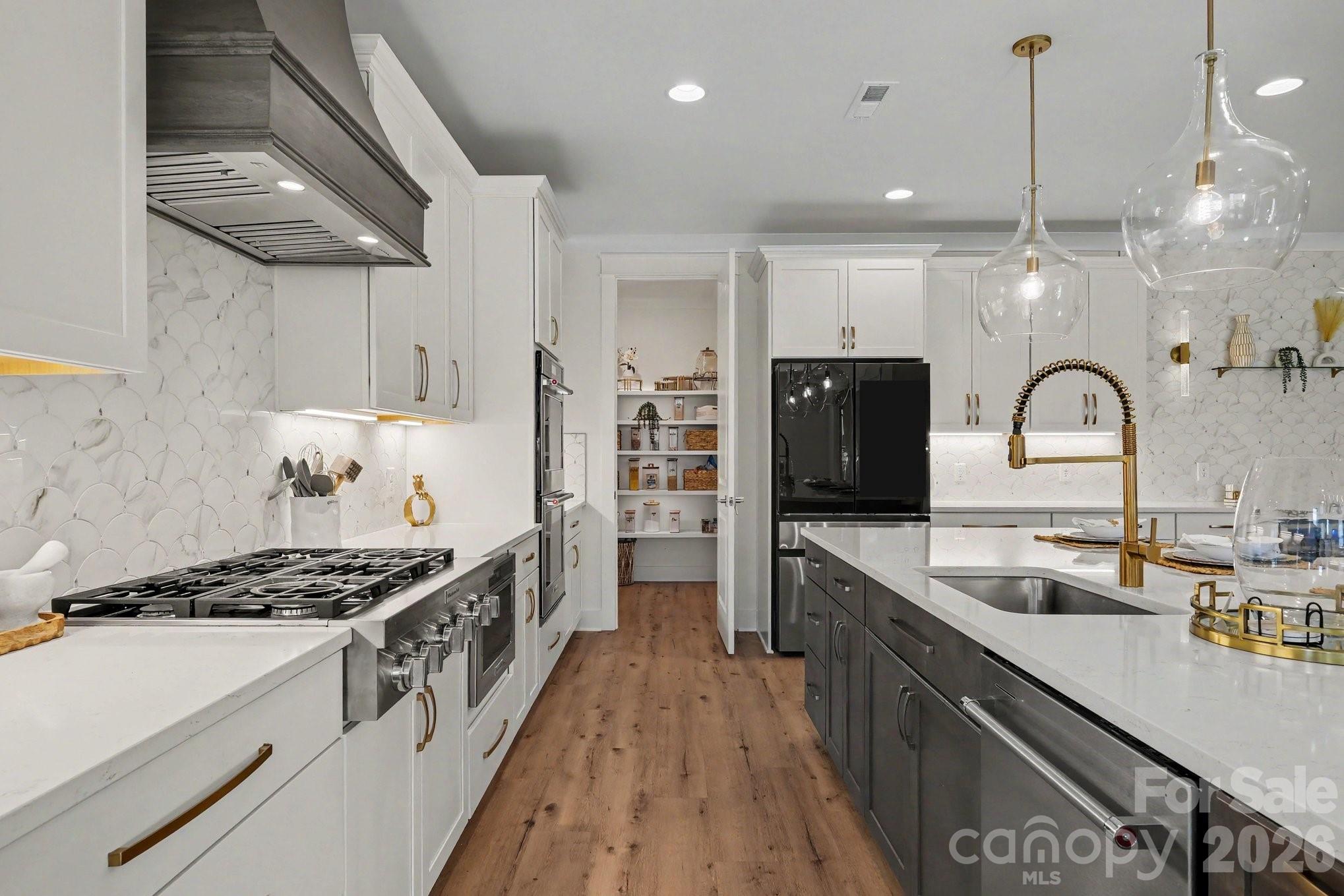 Amara Chase - Residential