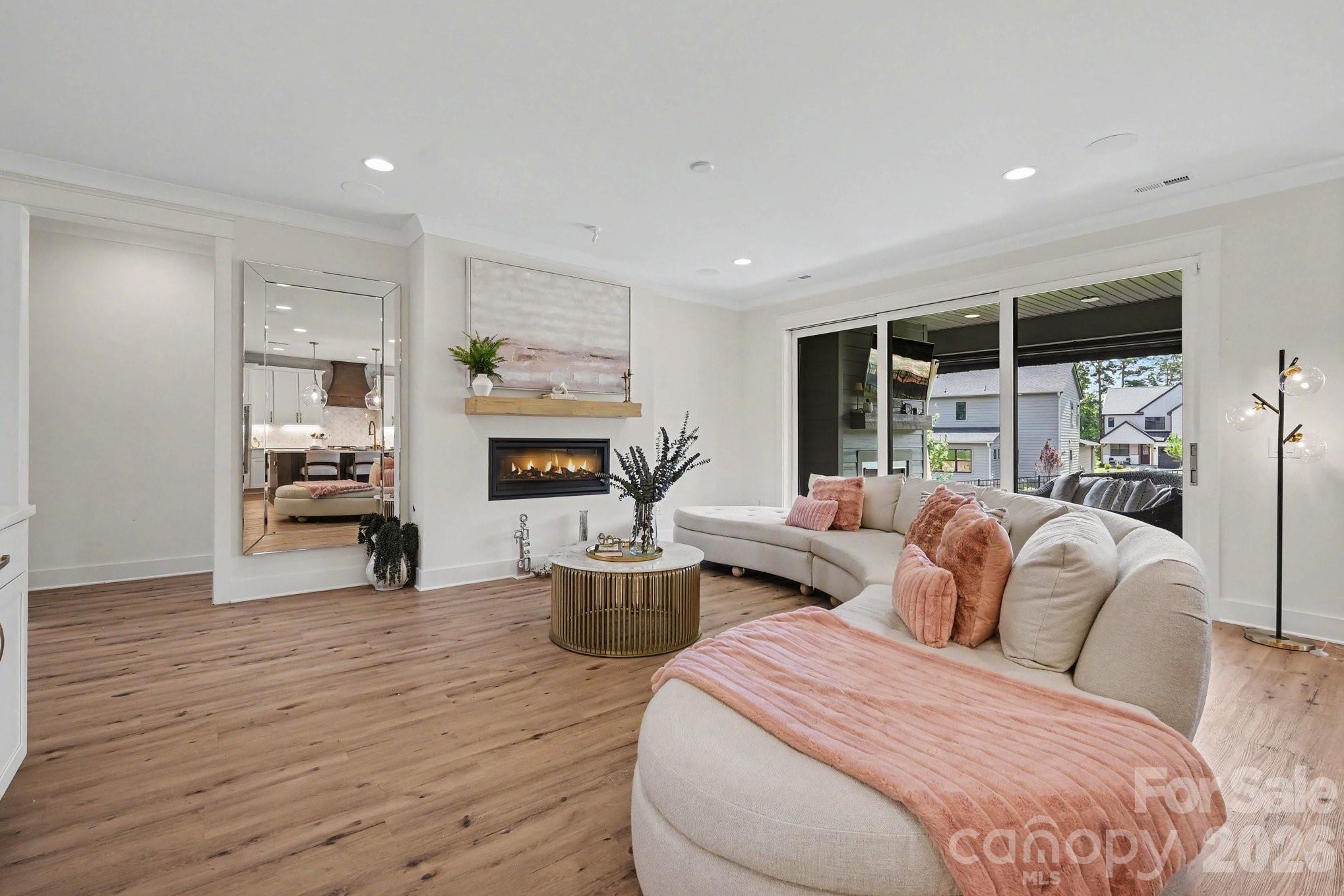 Amara Chase - Residential
