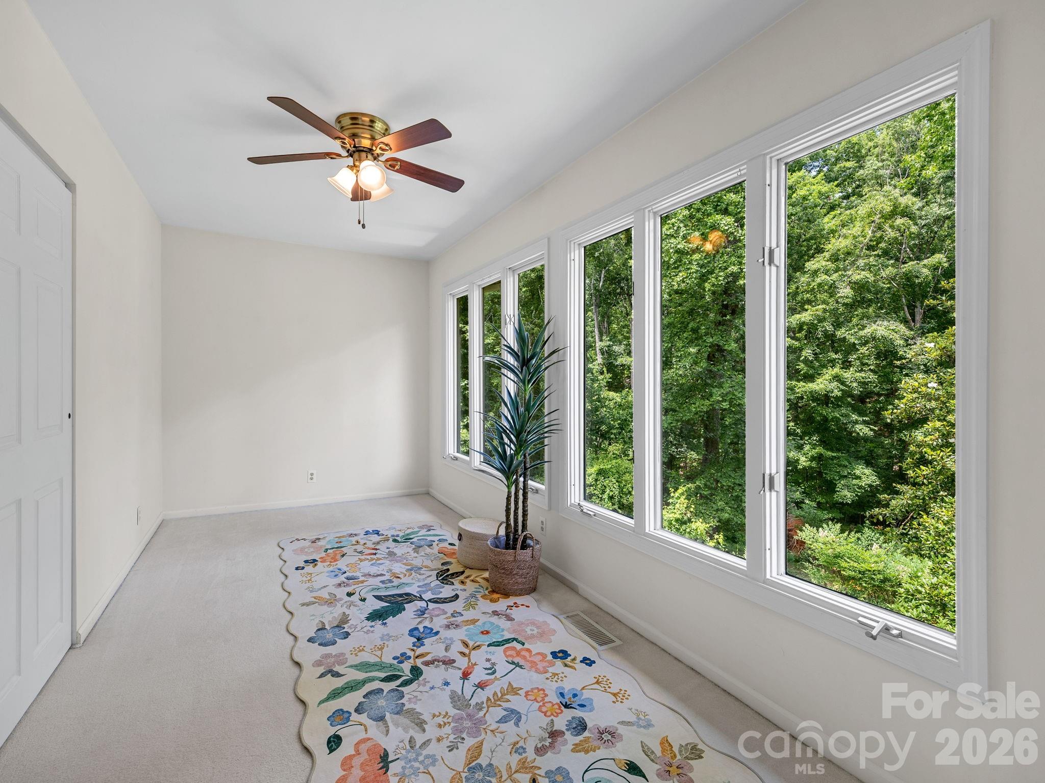Hunting Country Trails - Residential