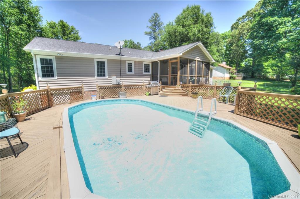 Country Oaks - Residential