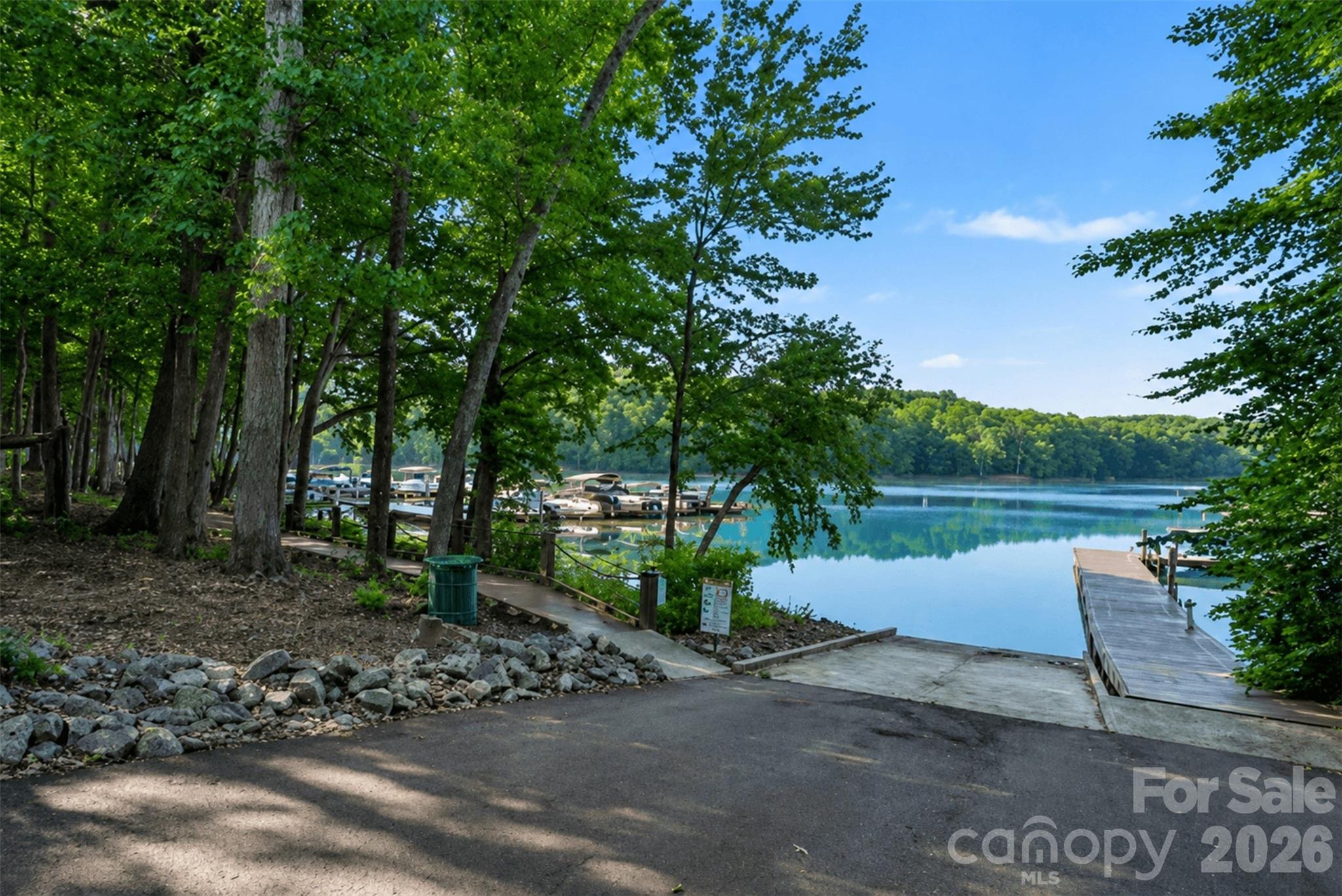 The Vineyards on Lake Wylie - Residential