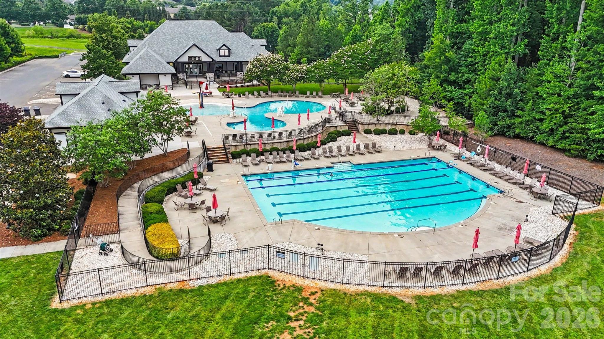 The Vineyards on Lake Wylie - Residential