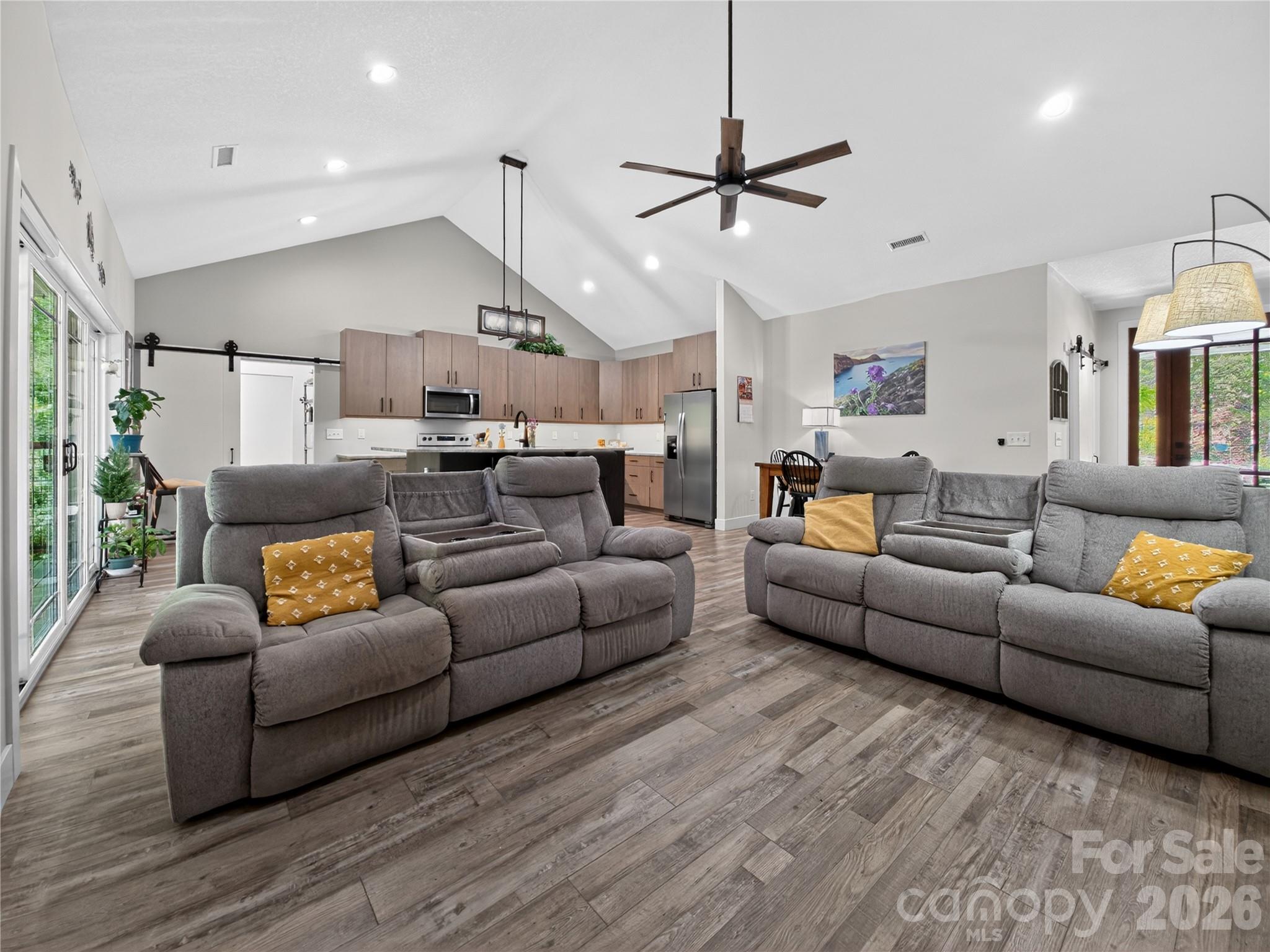 South Ridge Estates - Residential