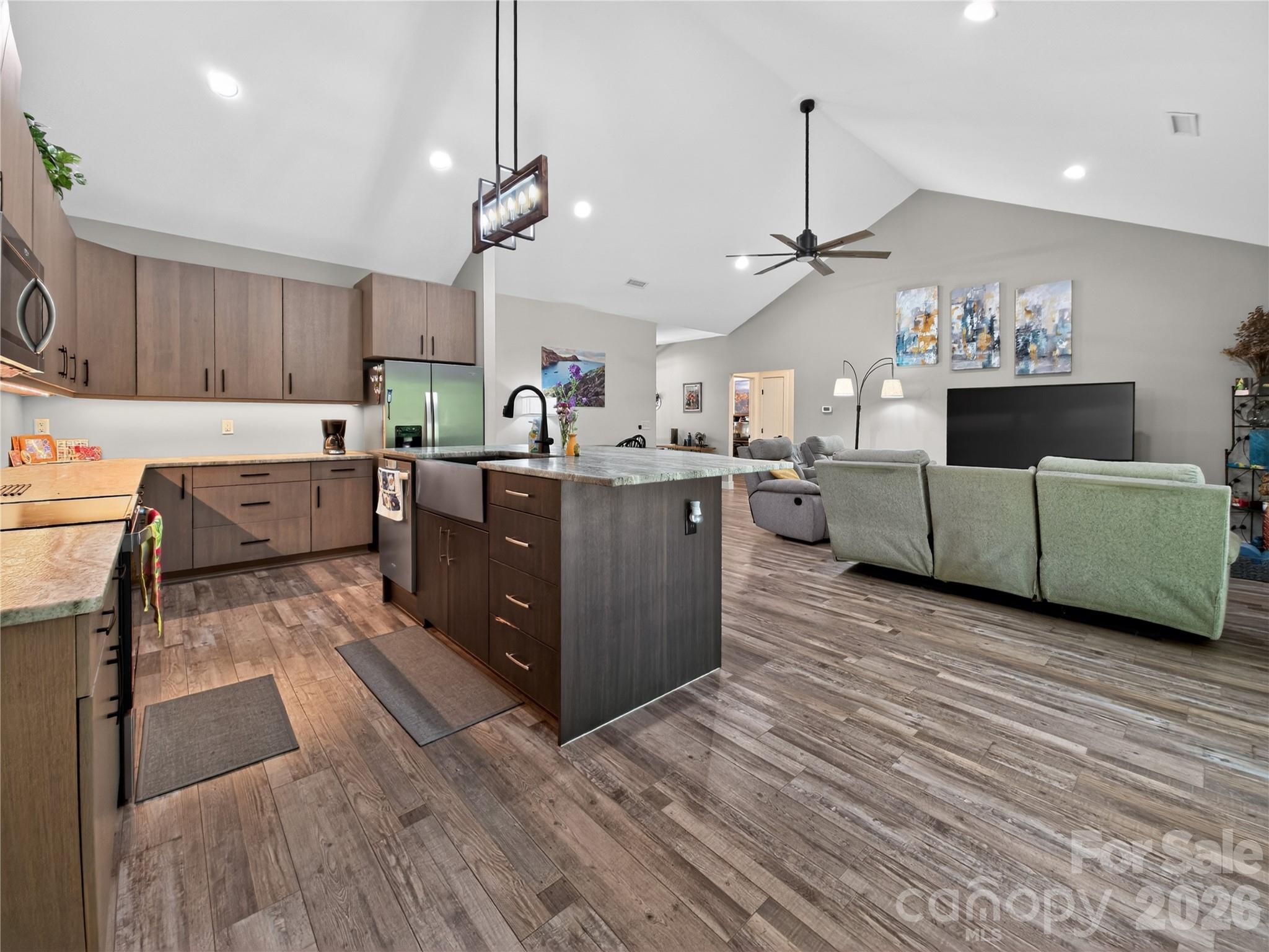 South Ridge Estates - Residential