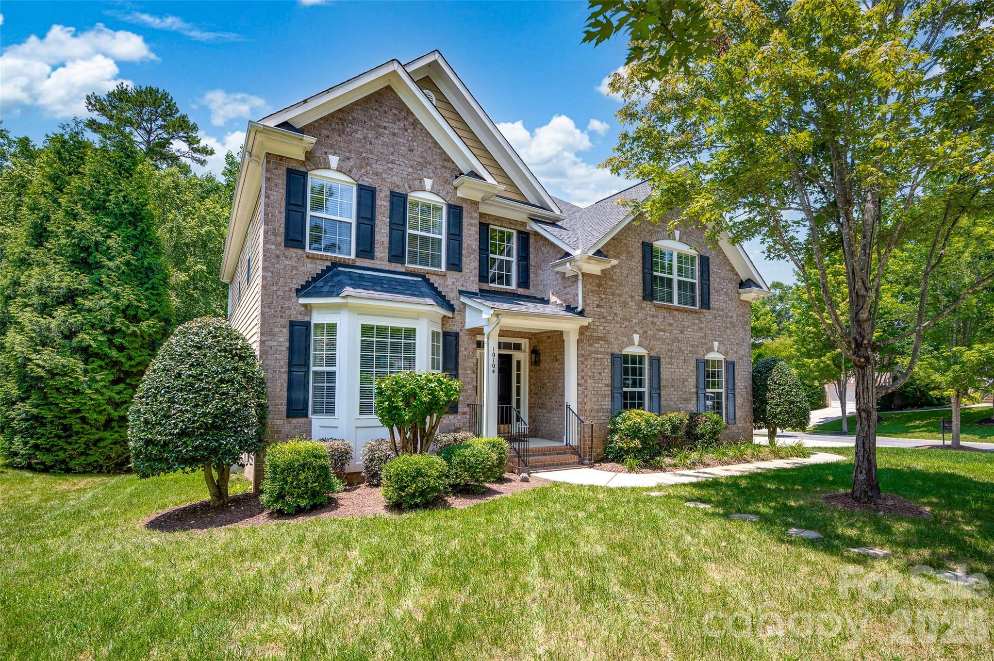 Weatherstone Manor - Residential