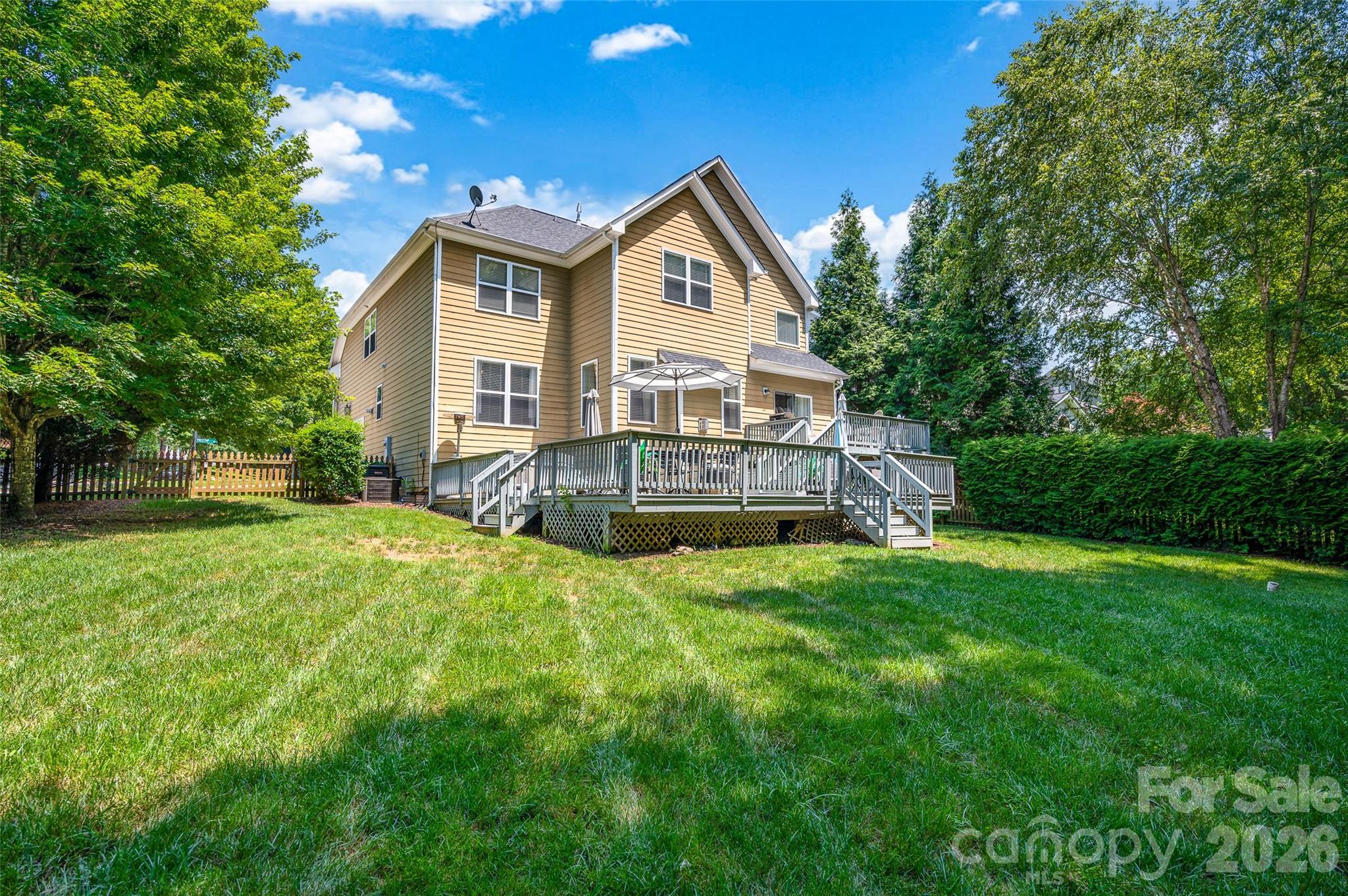Weatherstone Manor - Residential