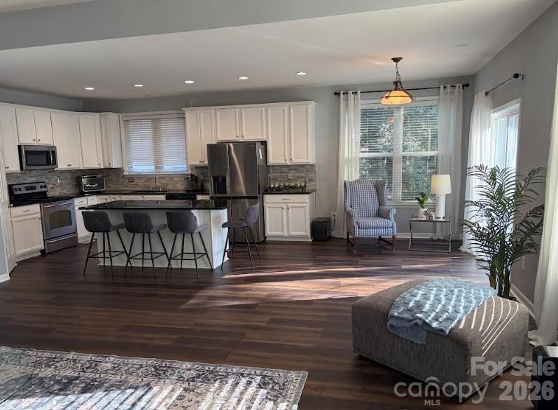 Weatherstone Manor - Residential