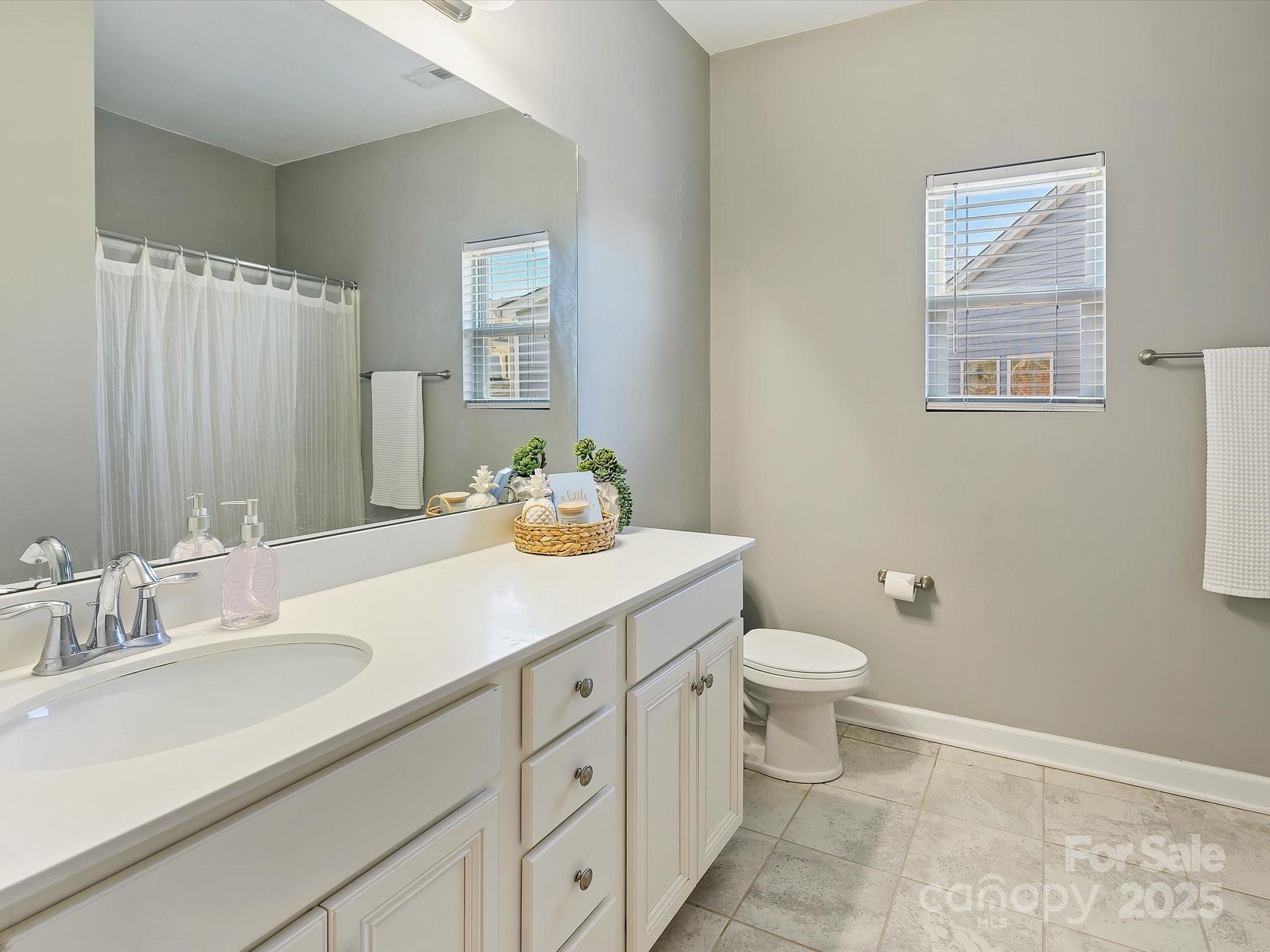 Saxon Place - Residential