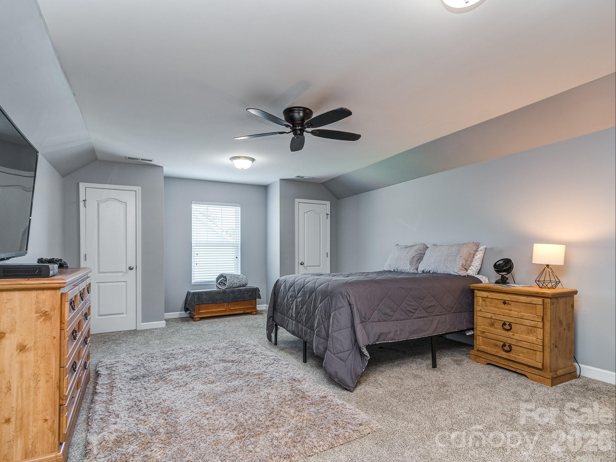 Lake Forest - Residential