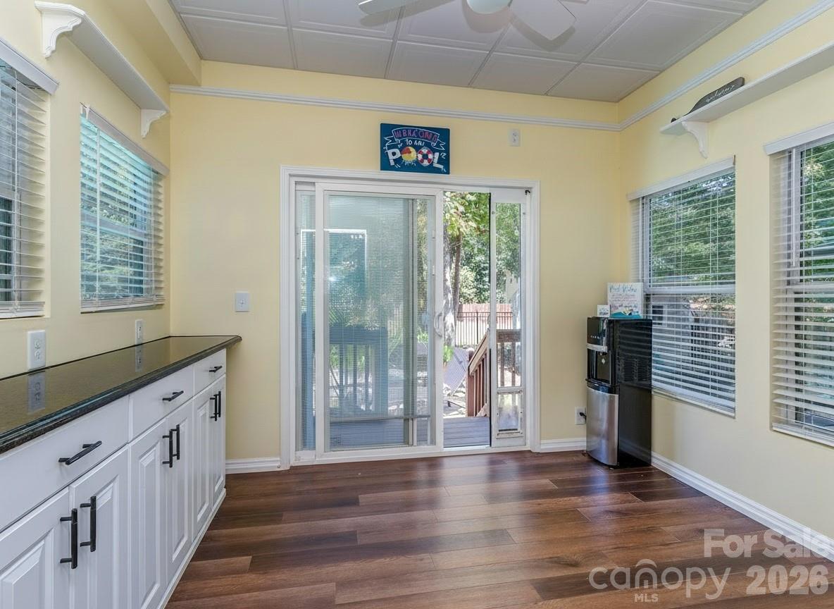 Lake Forest - Residential