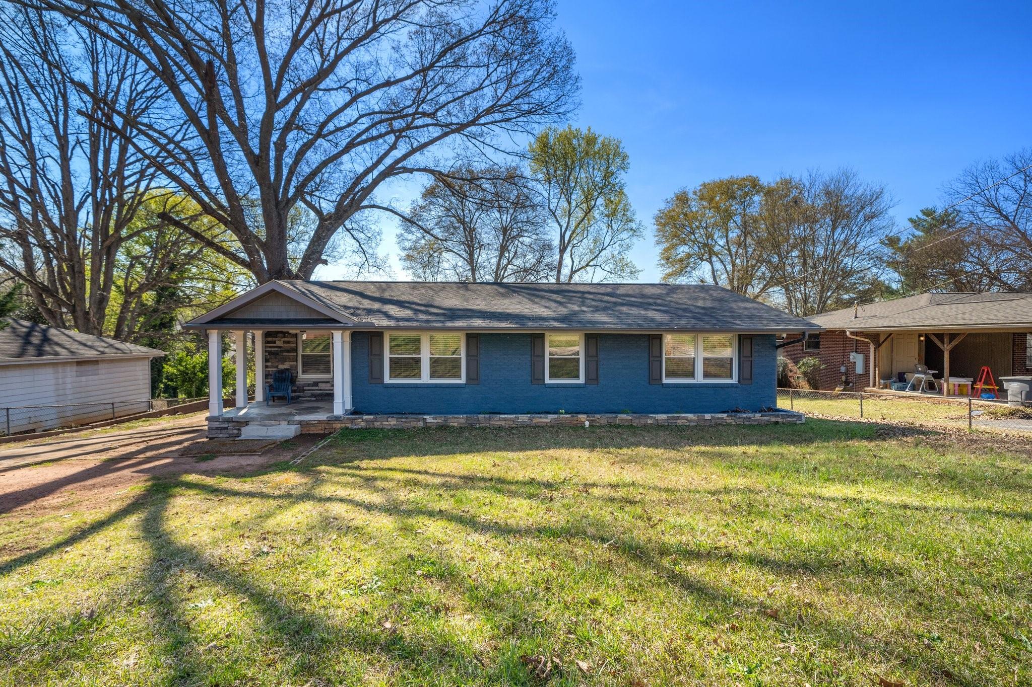 Oak Crest - Residential