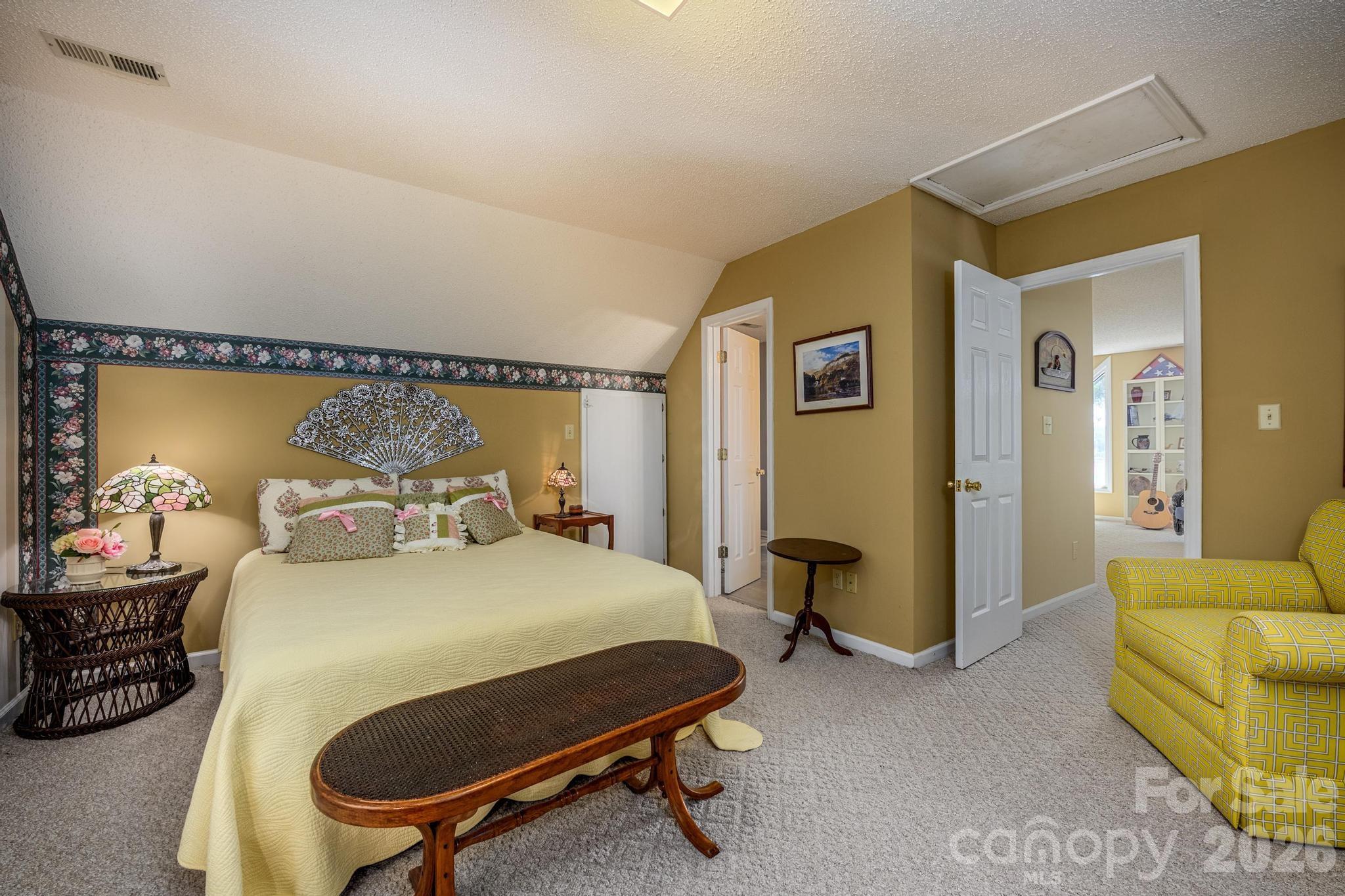 Lake Norman Woods - Residential