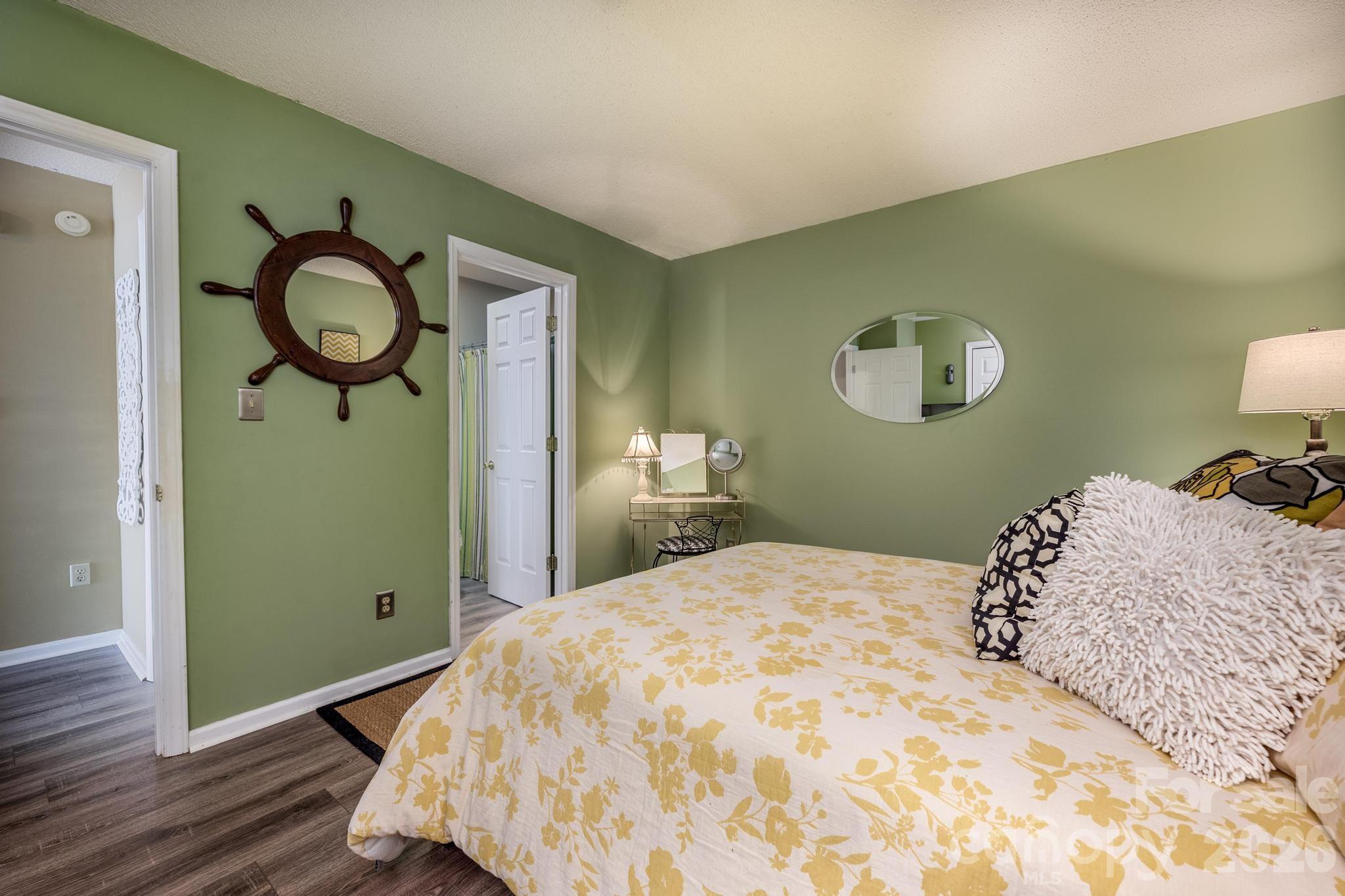 Lake Norman Woods - Residential