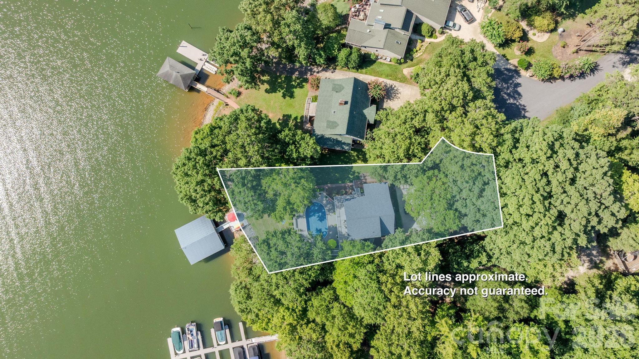 Lake Norman Woods - Residential