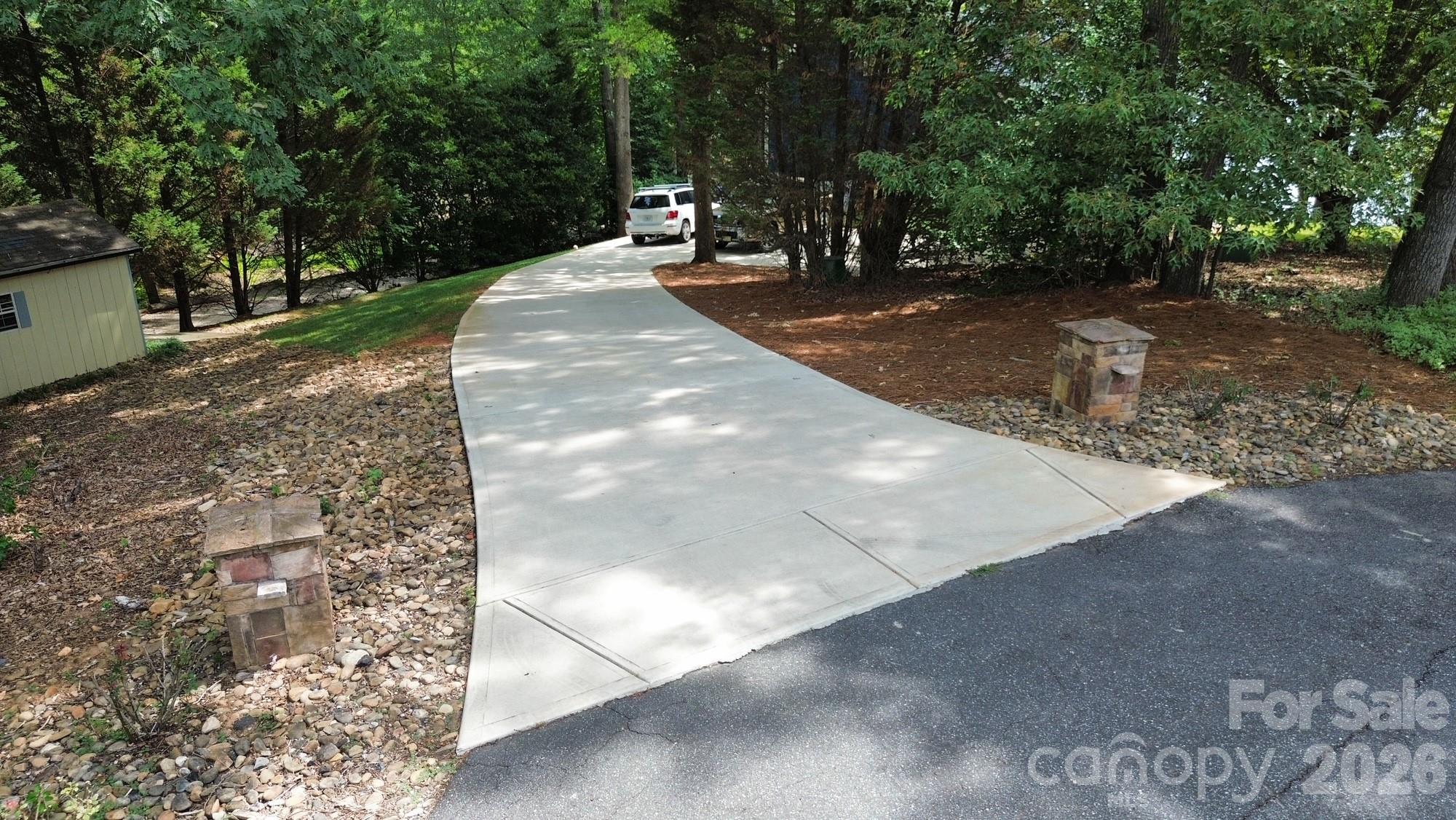 Lake Norman Woods - Residential