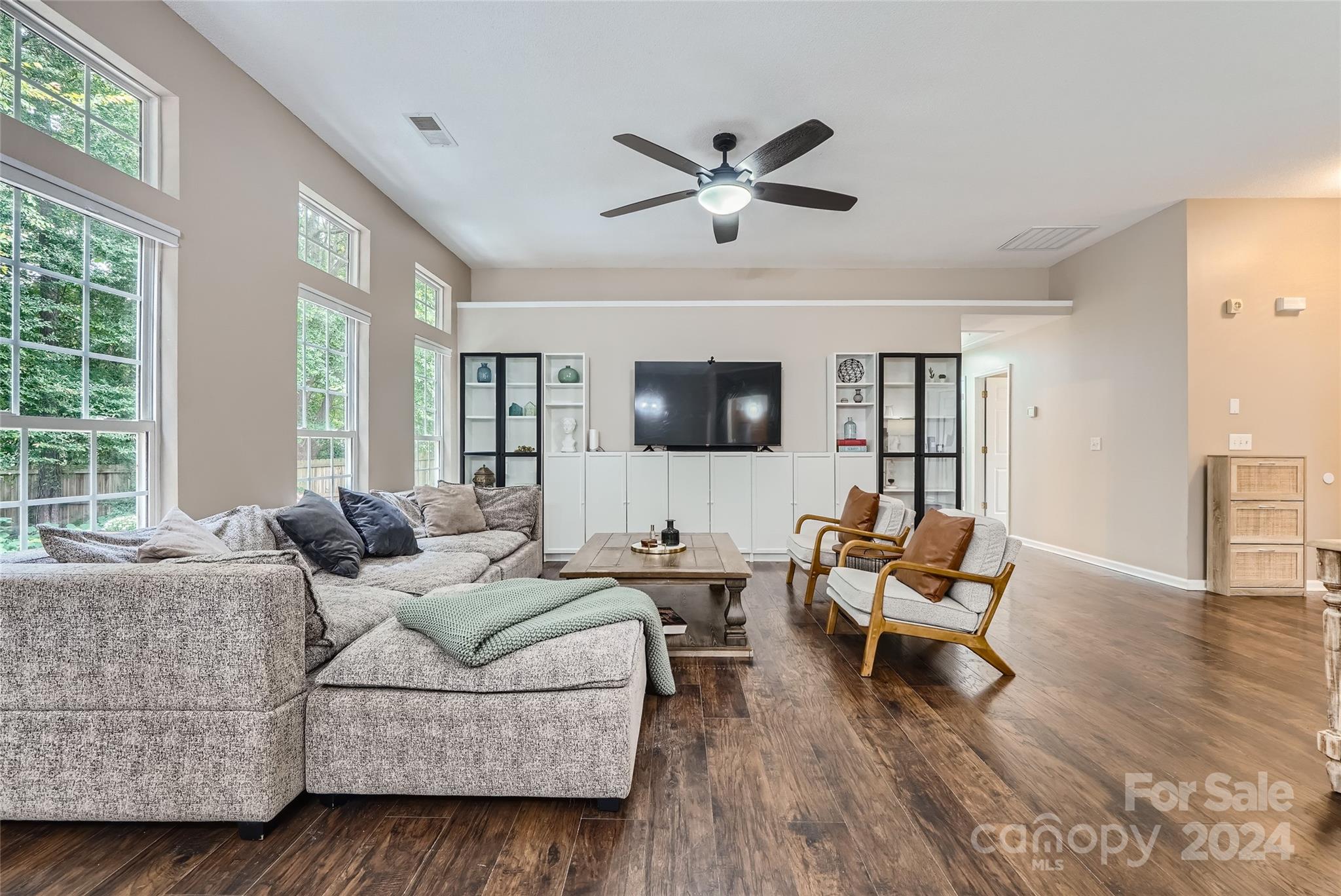 Hollythorn - Residential