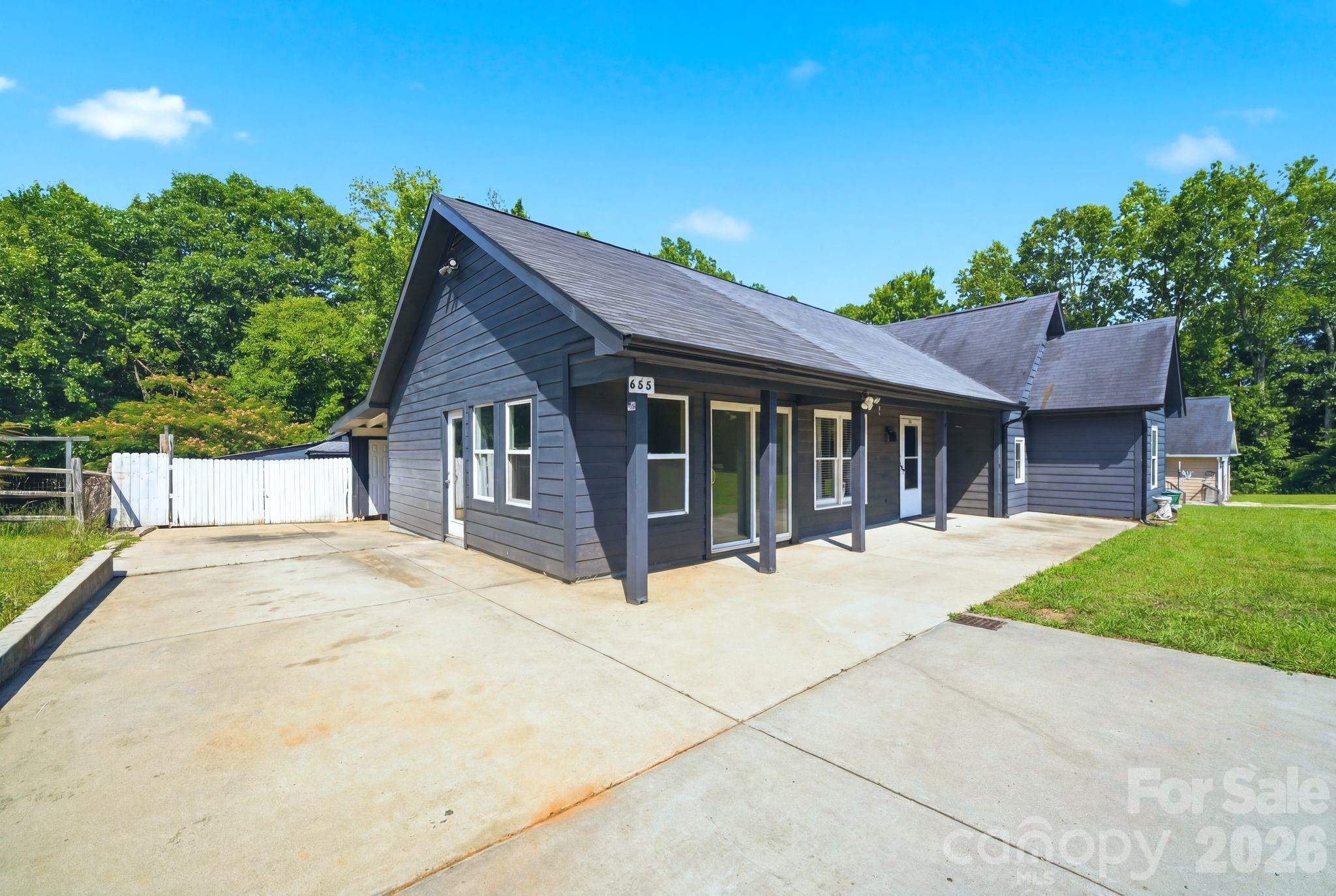 Rocky River Estates - Residential