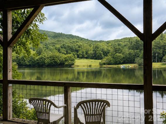 Flat Top Mountain - Residential