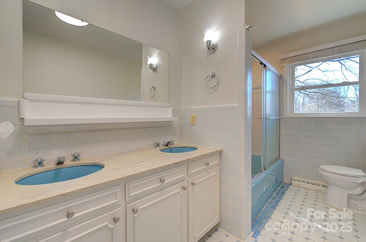 Montclaire - Residential