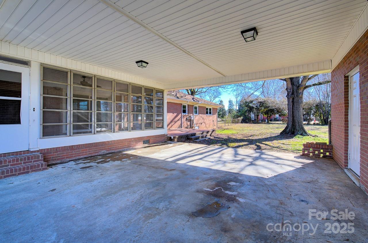 Montclaire - Residential