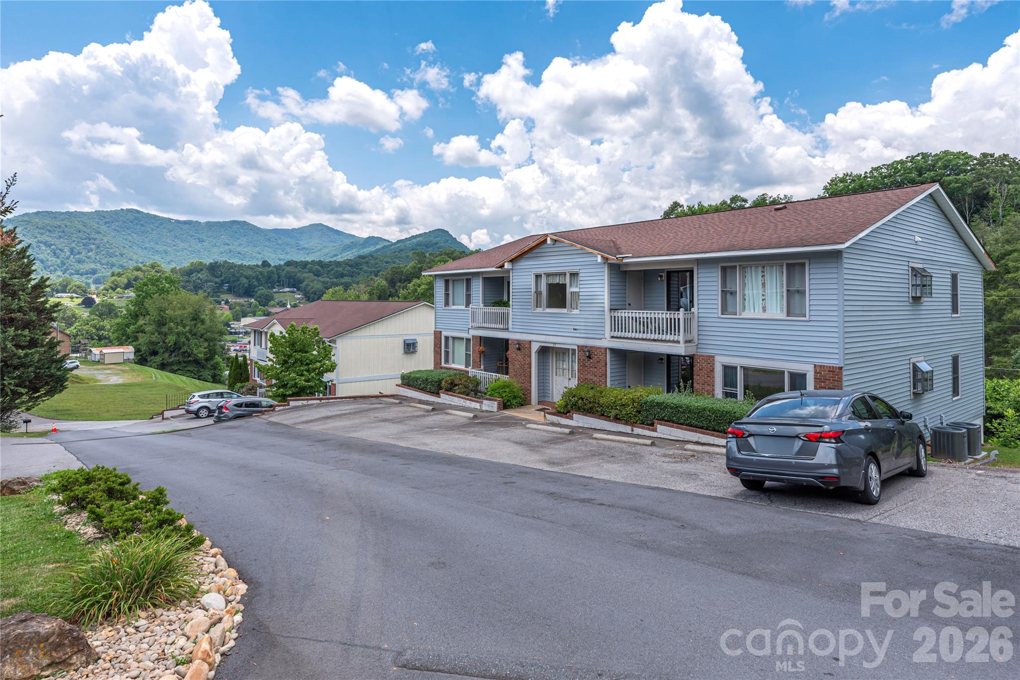 Junaluska View - Residential