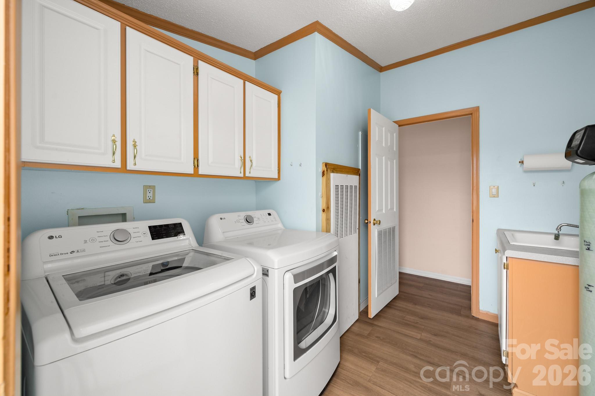 Country Crossing - Residential