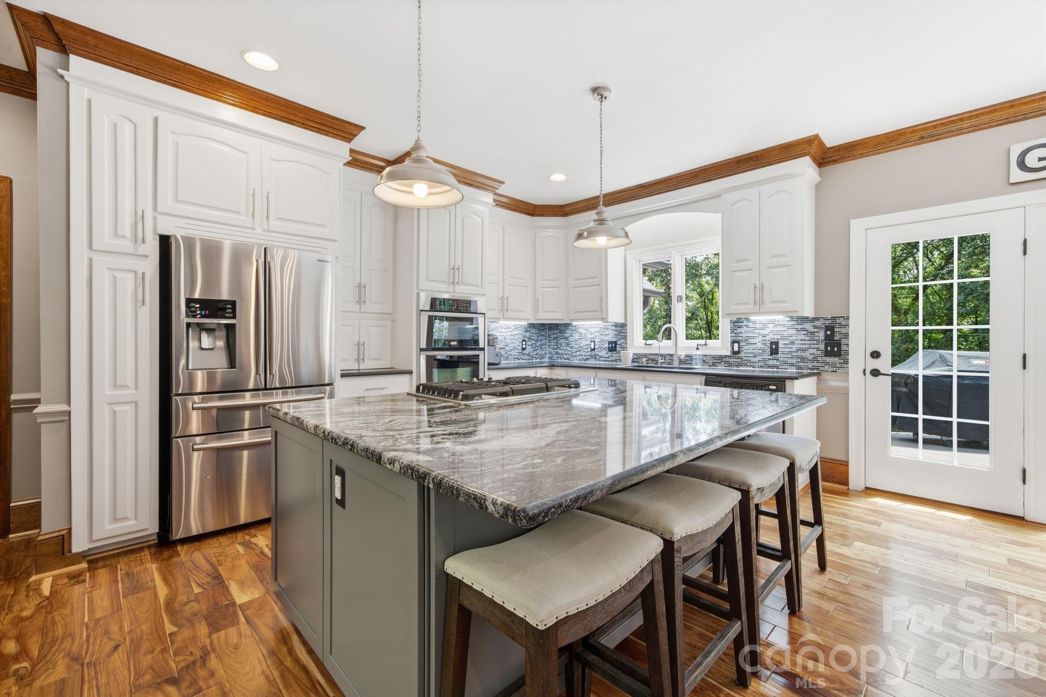 Royal Oaks - Residential