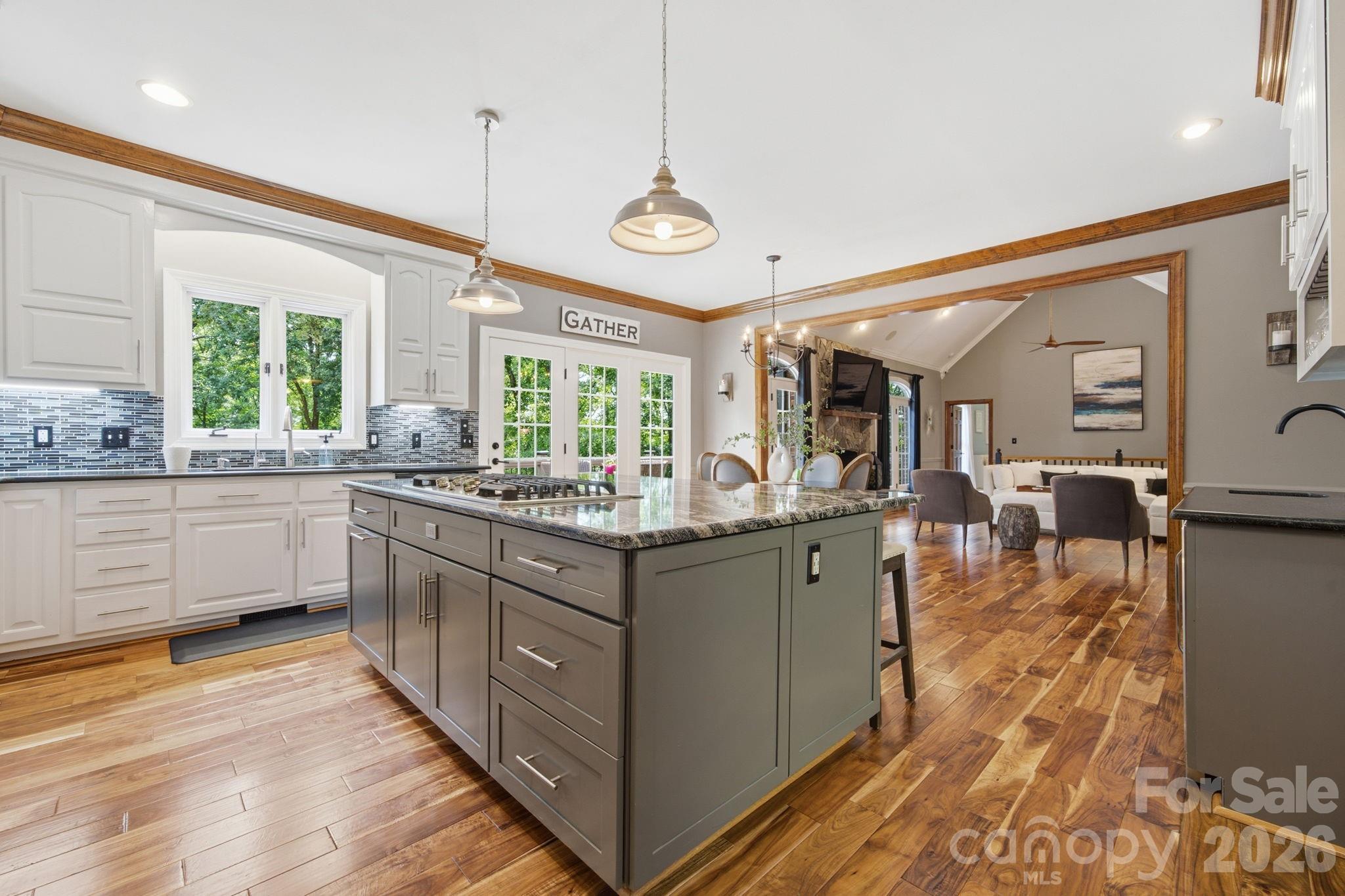 Royal Oaks - Residential