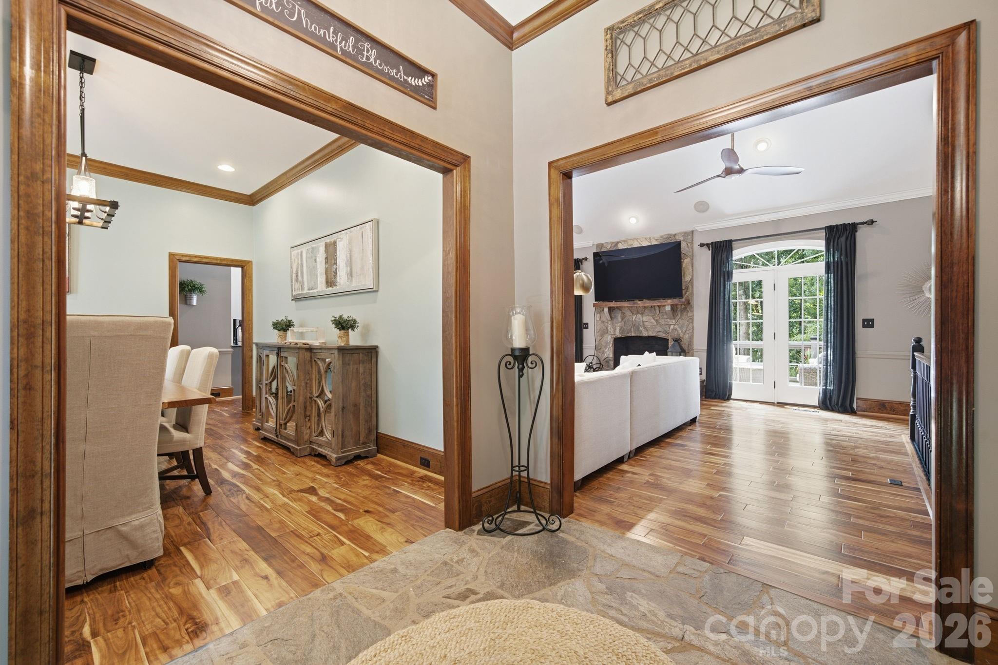 Royal Oaks - Residential