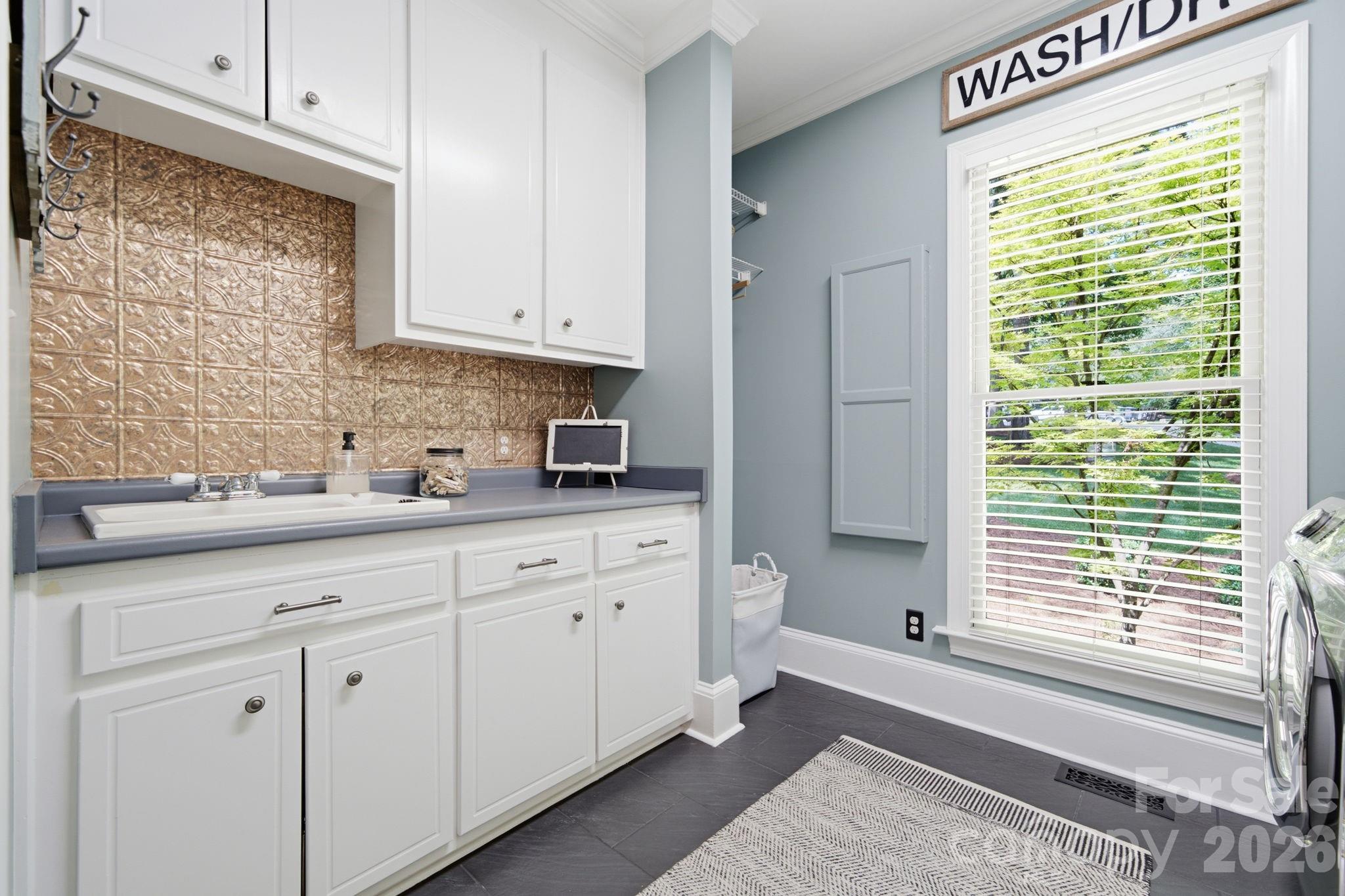 Royal Oaks - Residential