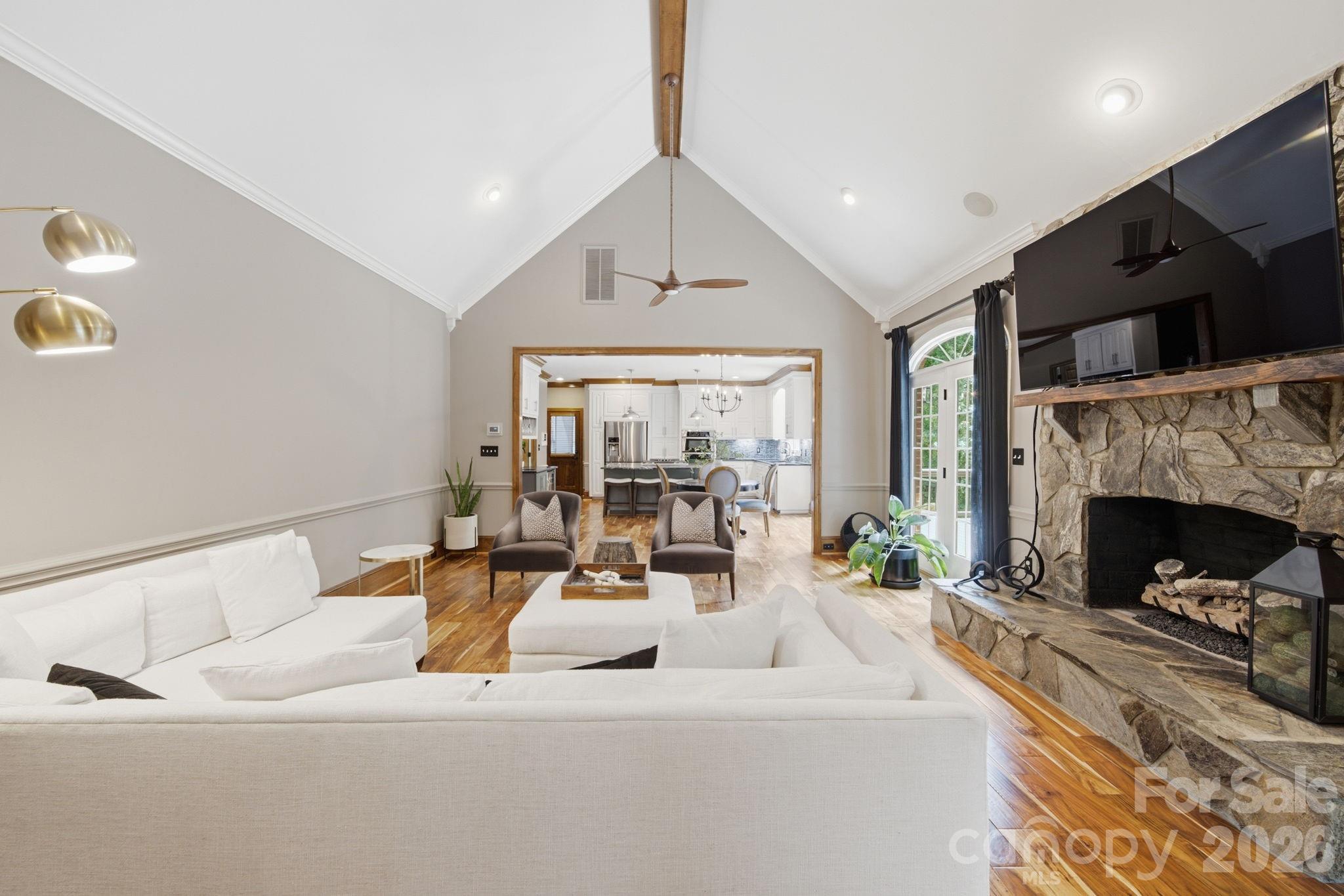 Royal Oaks - Residential