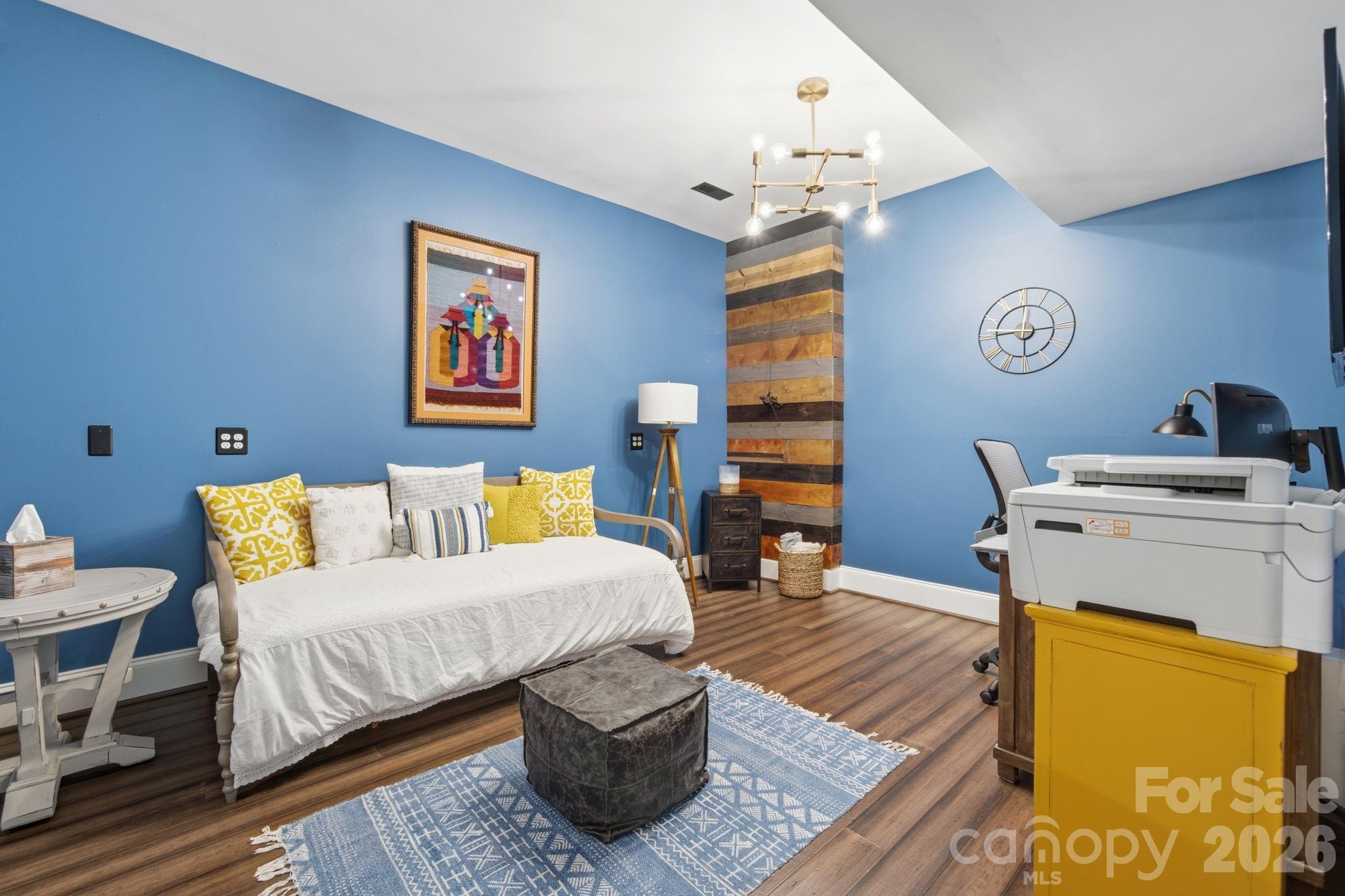 Royal Oaks - Residential