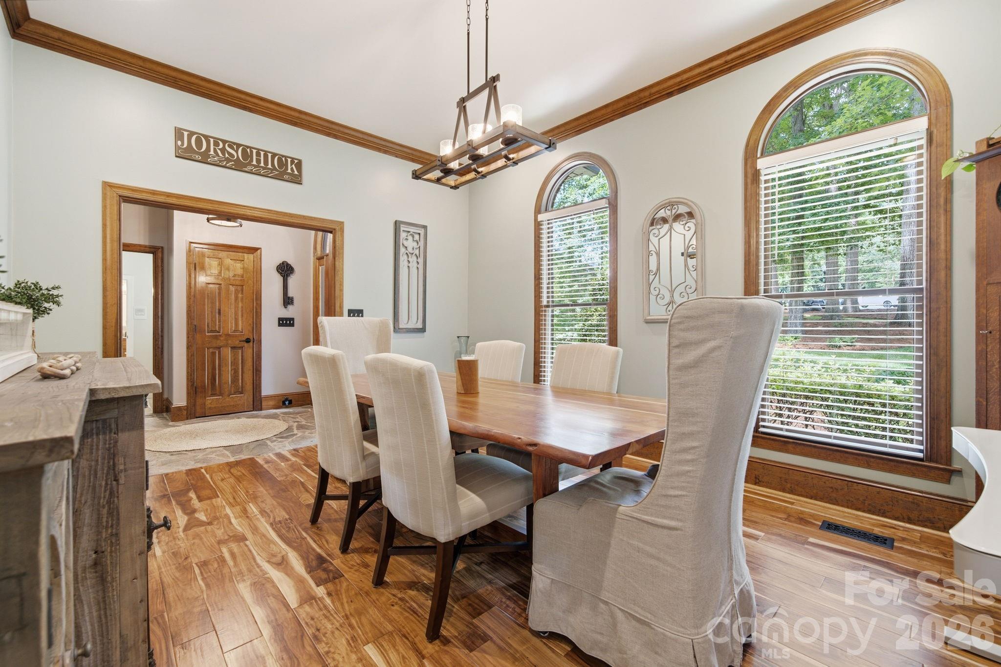 Royal Oaks - Residential