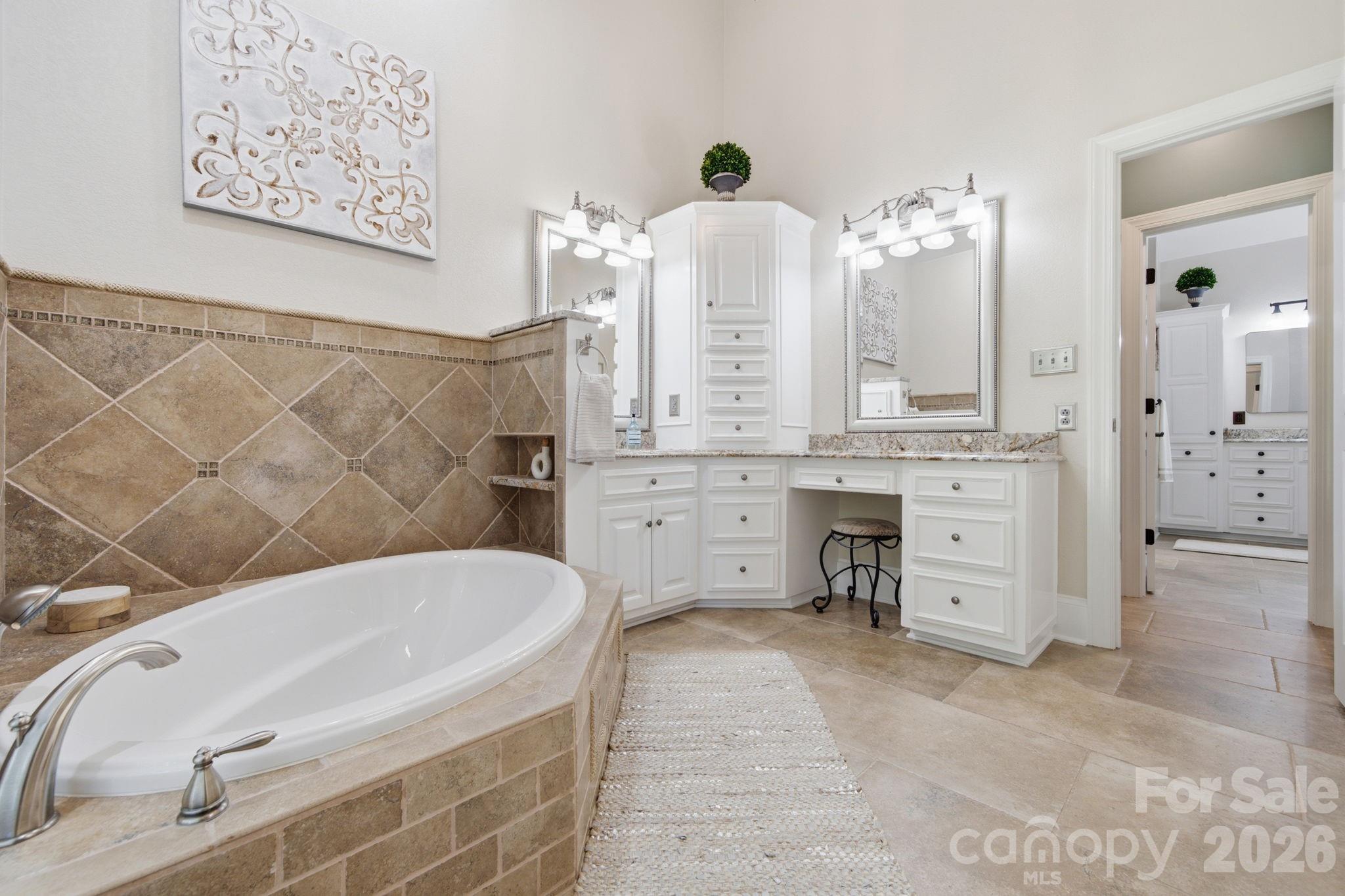 Royal Oaks - Residential