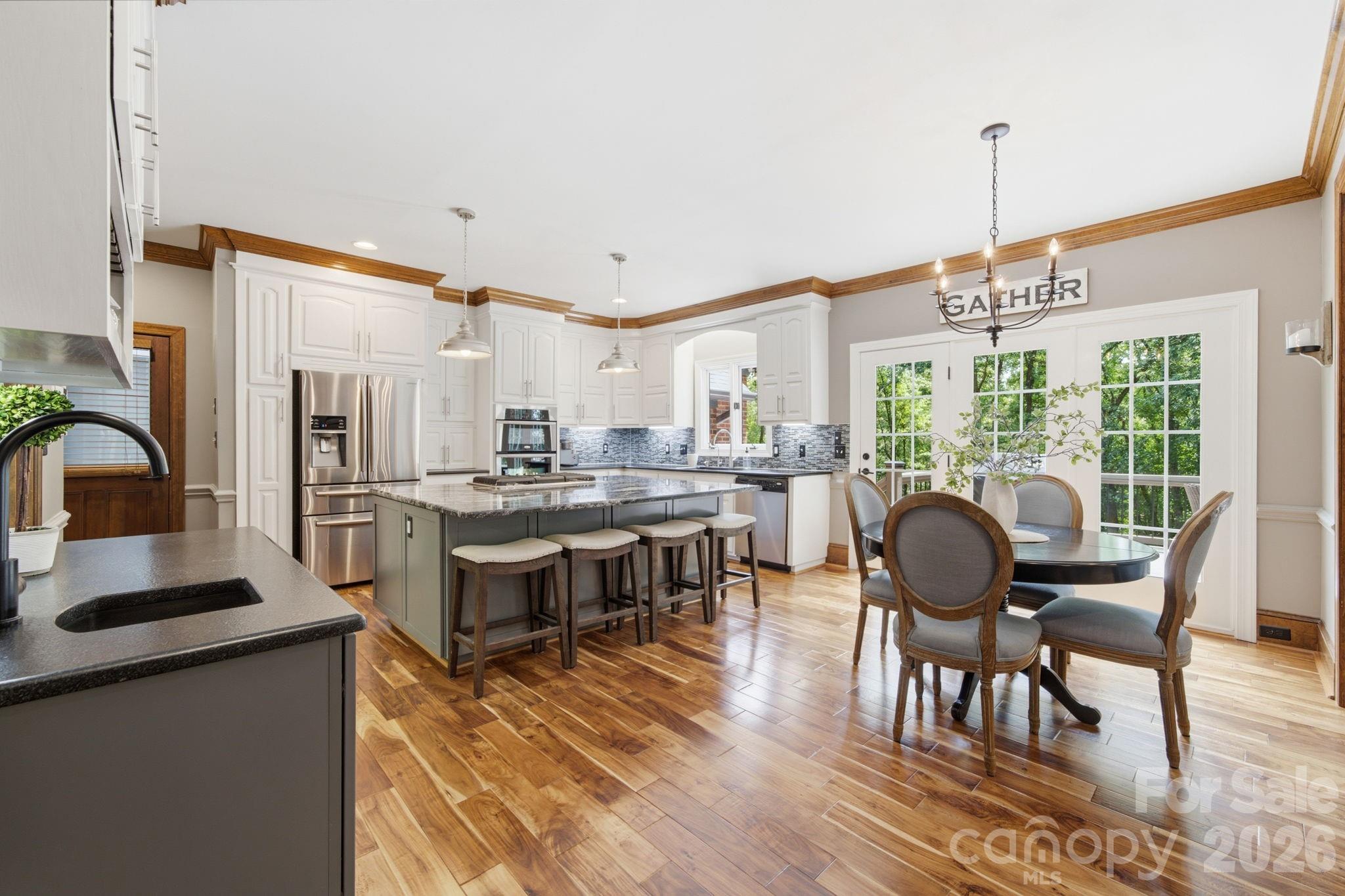 Royal Oaks - Residential