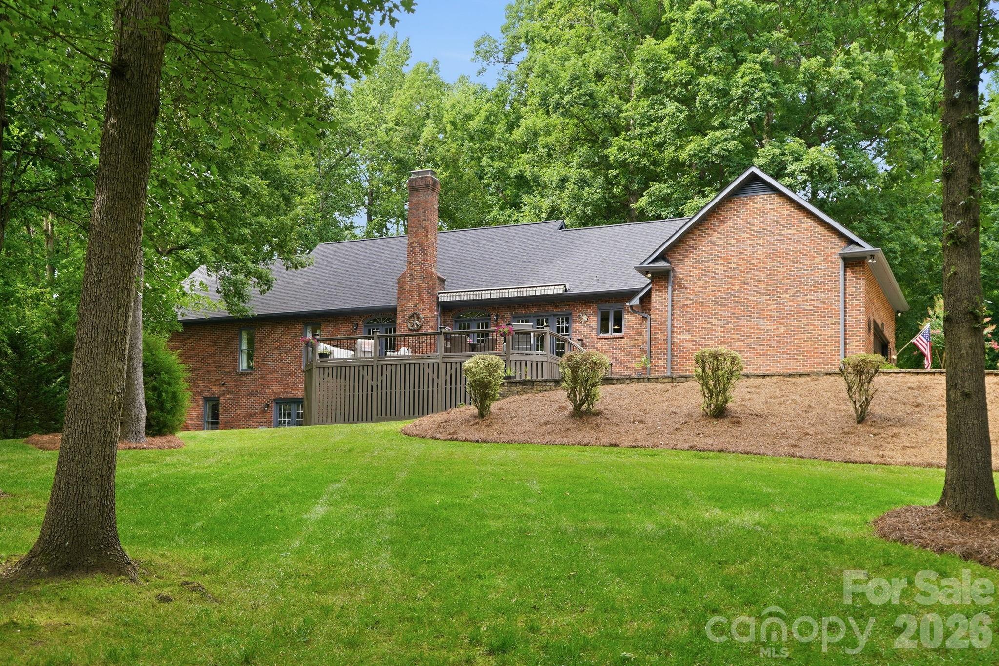Royal Oaks - Residential