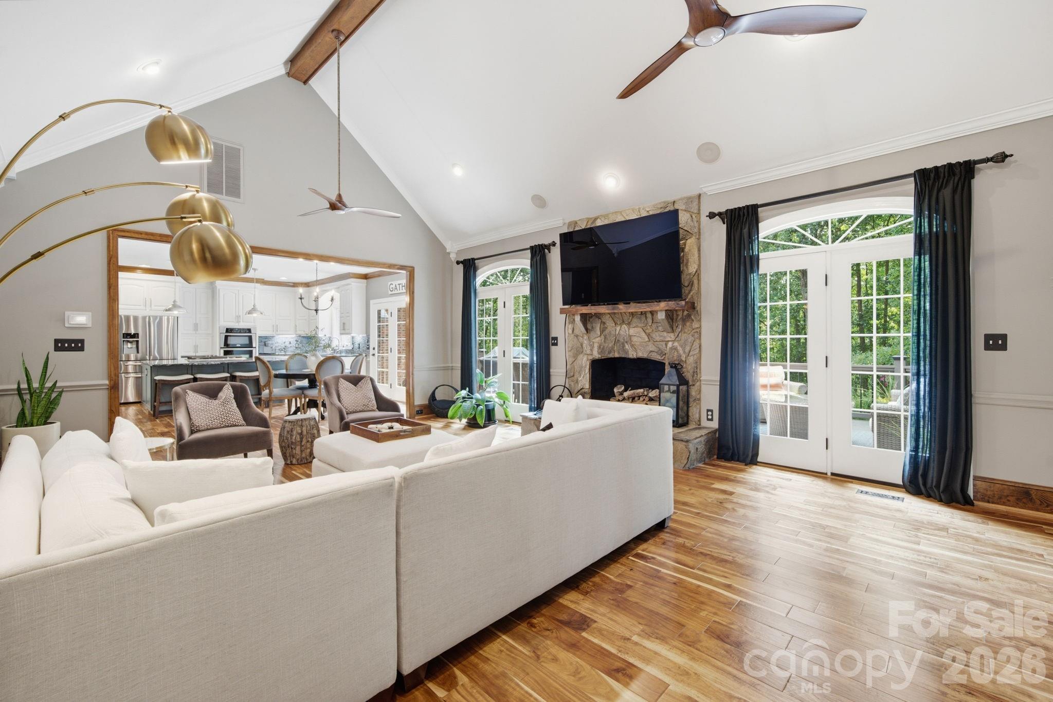Royal Oaks - Residential