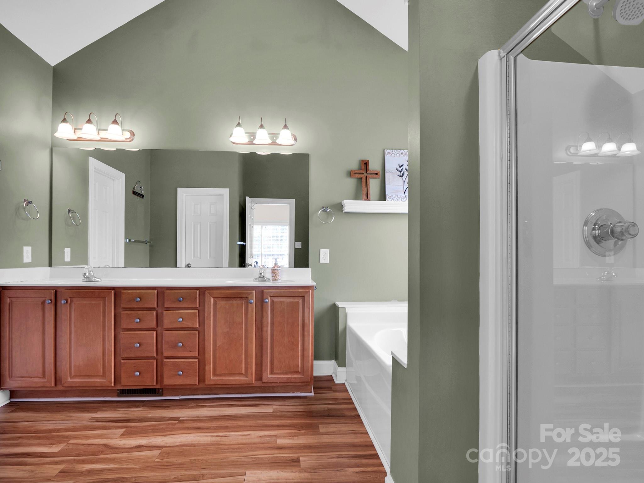 Savannah Way - Residential