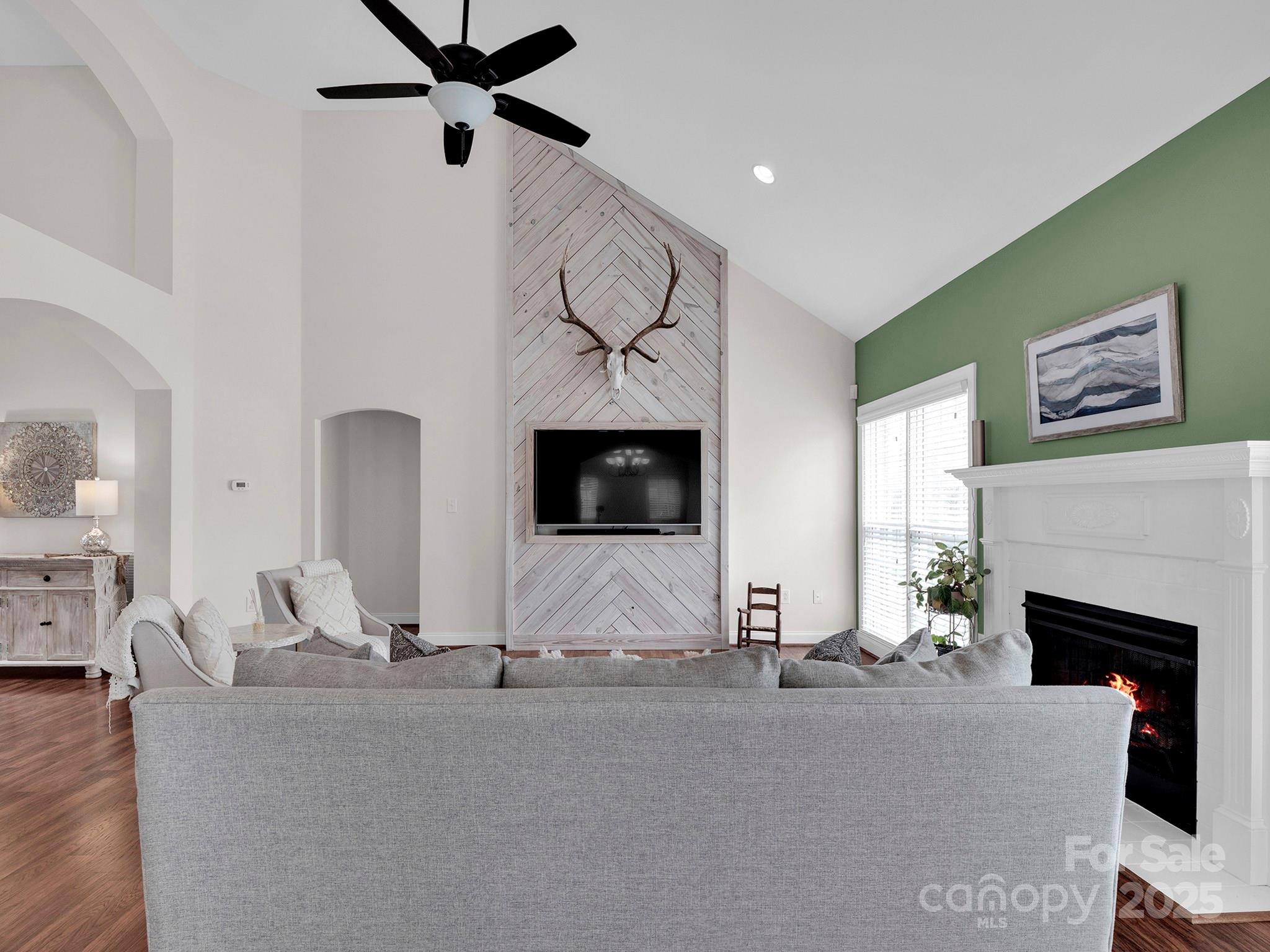 Savannah Way - Residential