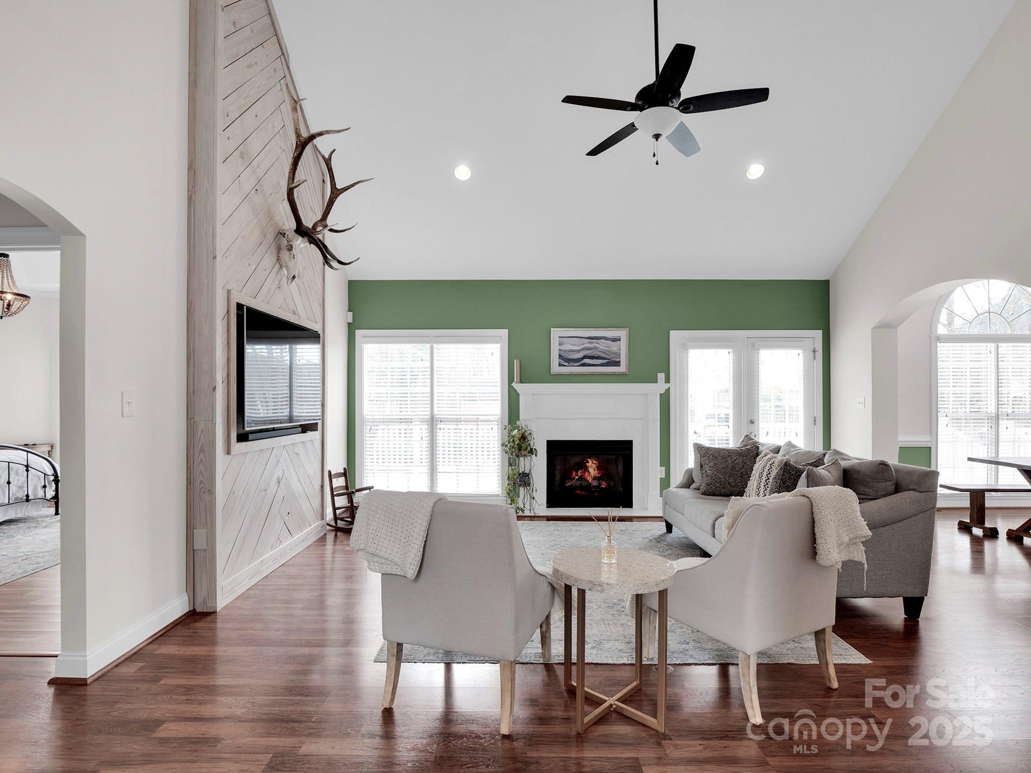 Savannah Way - Residential