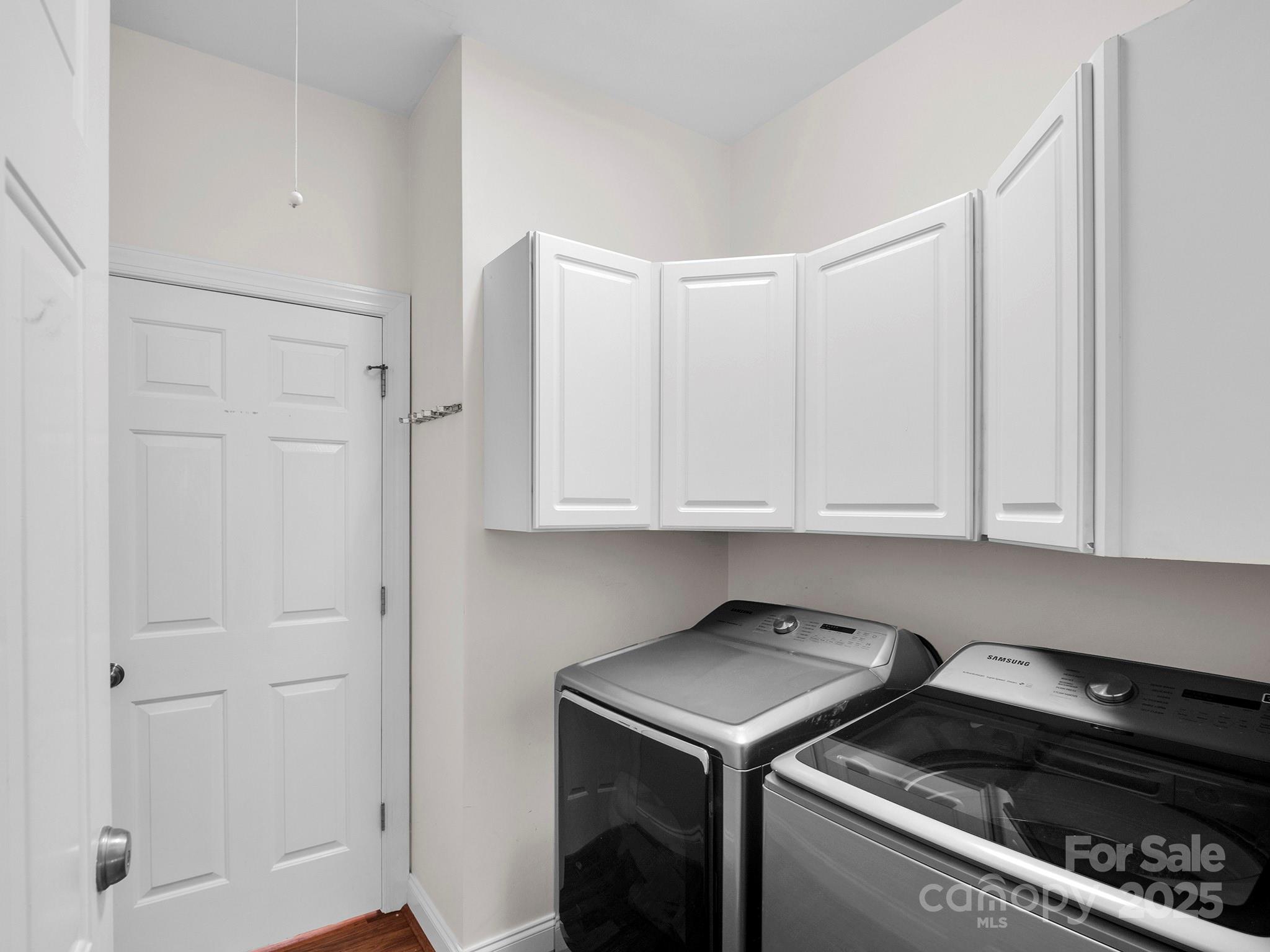 Savannah Way - Residential